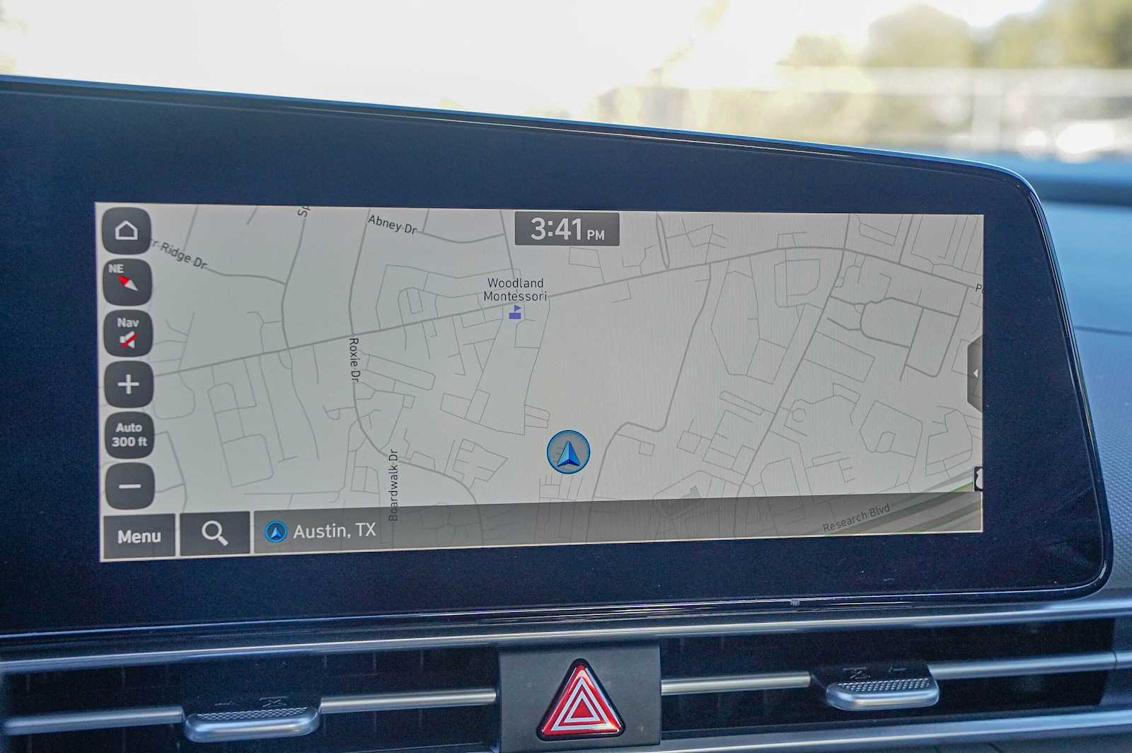 Thumbnail: 2023 Hyundai Elantra - 17