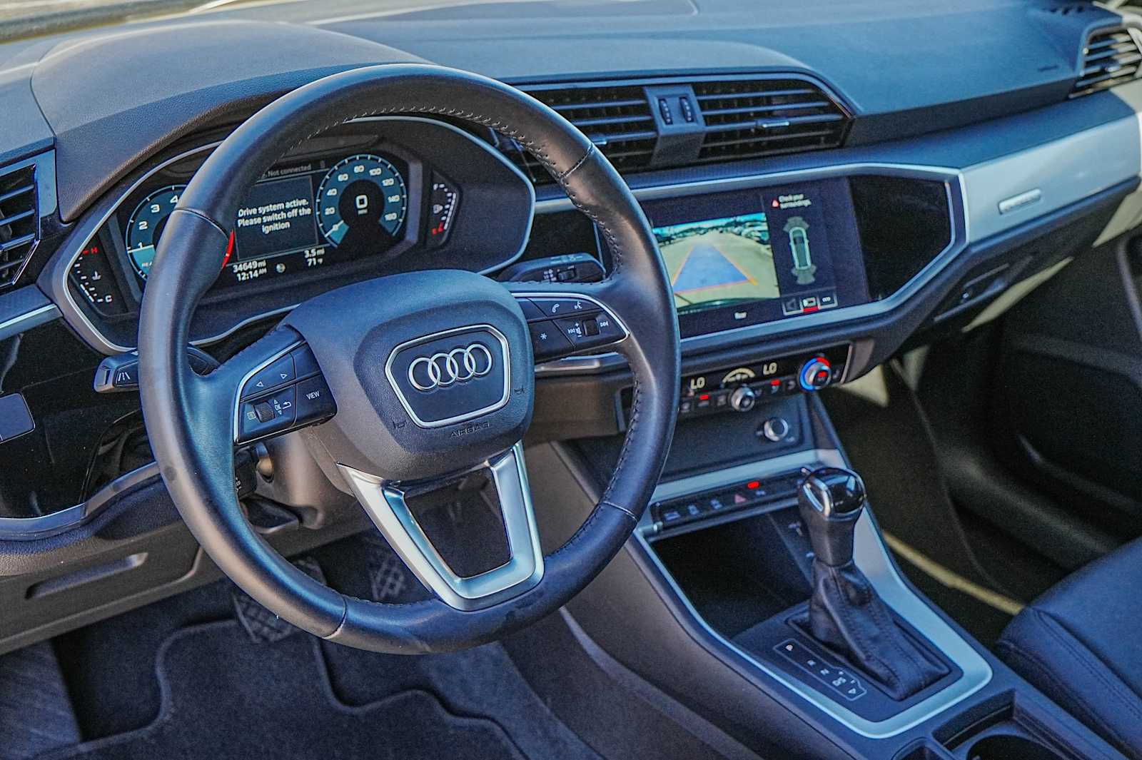 Thumbnail: 2020 Audi Q3 - 9