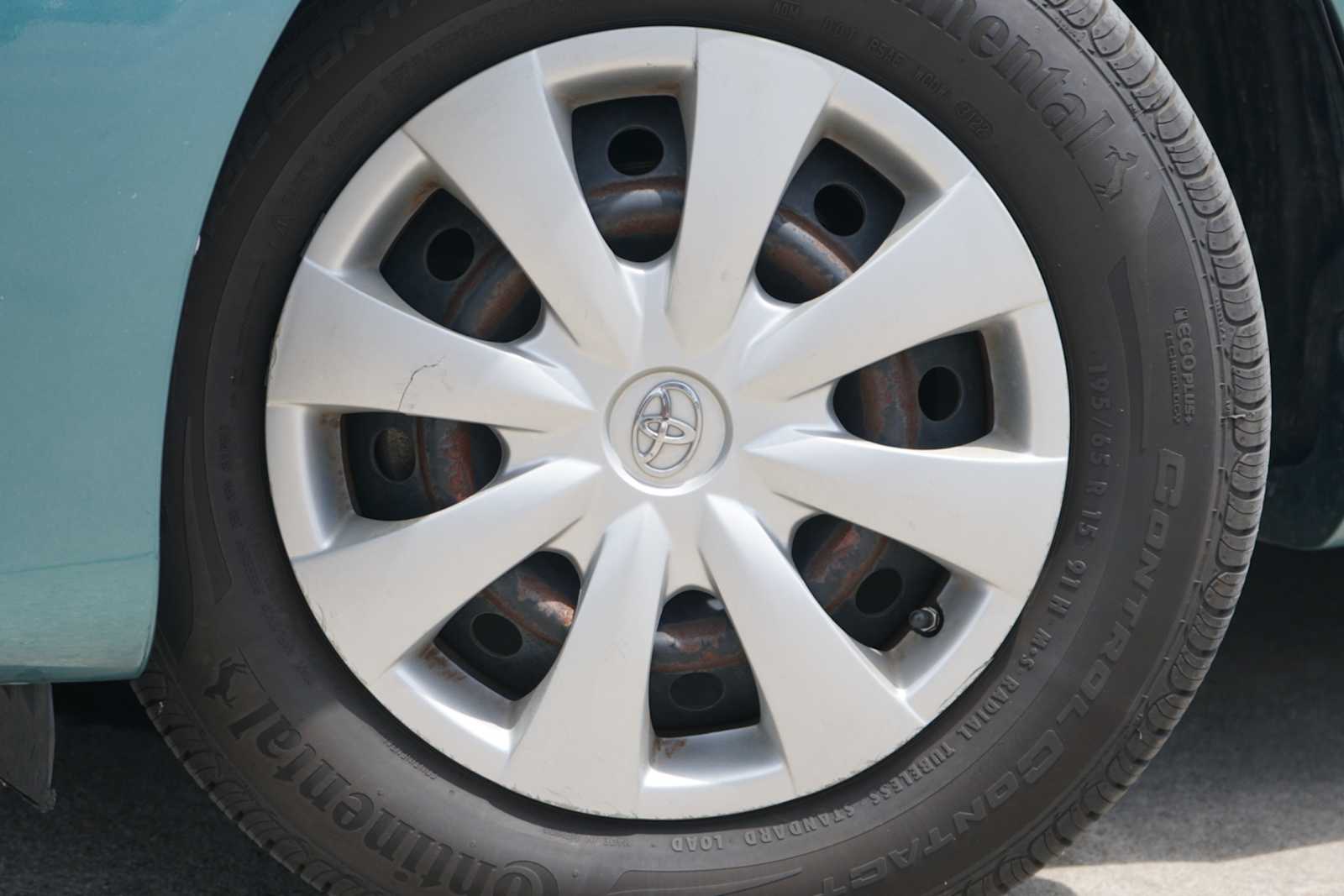 Thumbnail: 2010 Toyota Corolla - 2