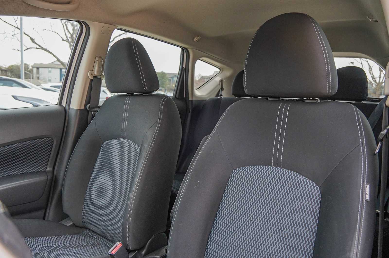 Thumbnail: 2018 Nissan Versa Note - 11