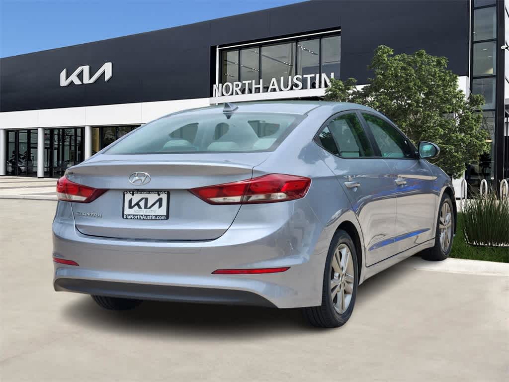 Thumbnail: 2017 Hyundai Elantra - 6