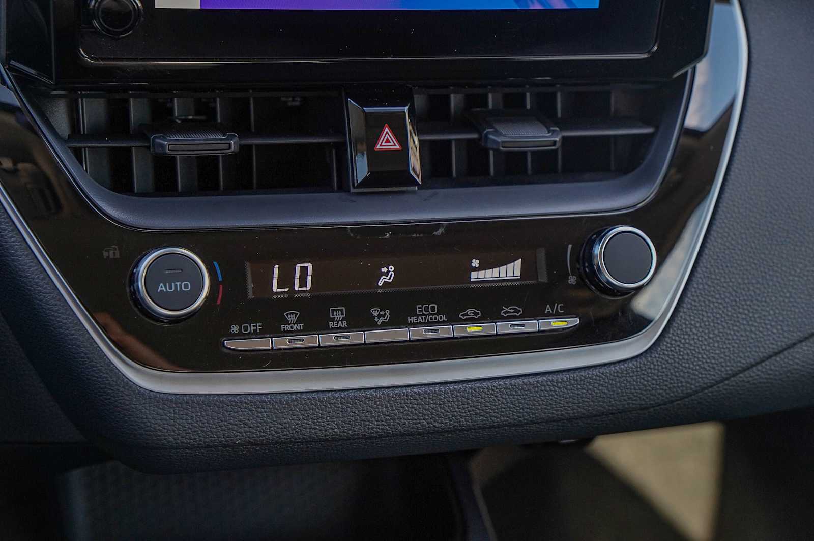 Thumbnail: 2024 Toyota Corolla - 18