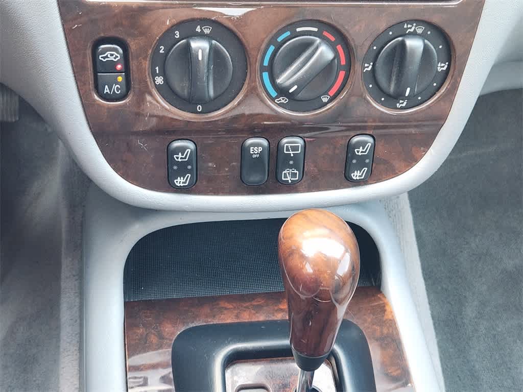 Thumbnail: 2001 Mercedes-Benz M-Class - 17