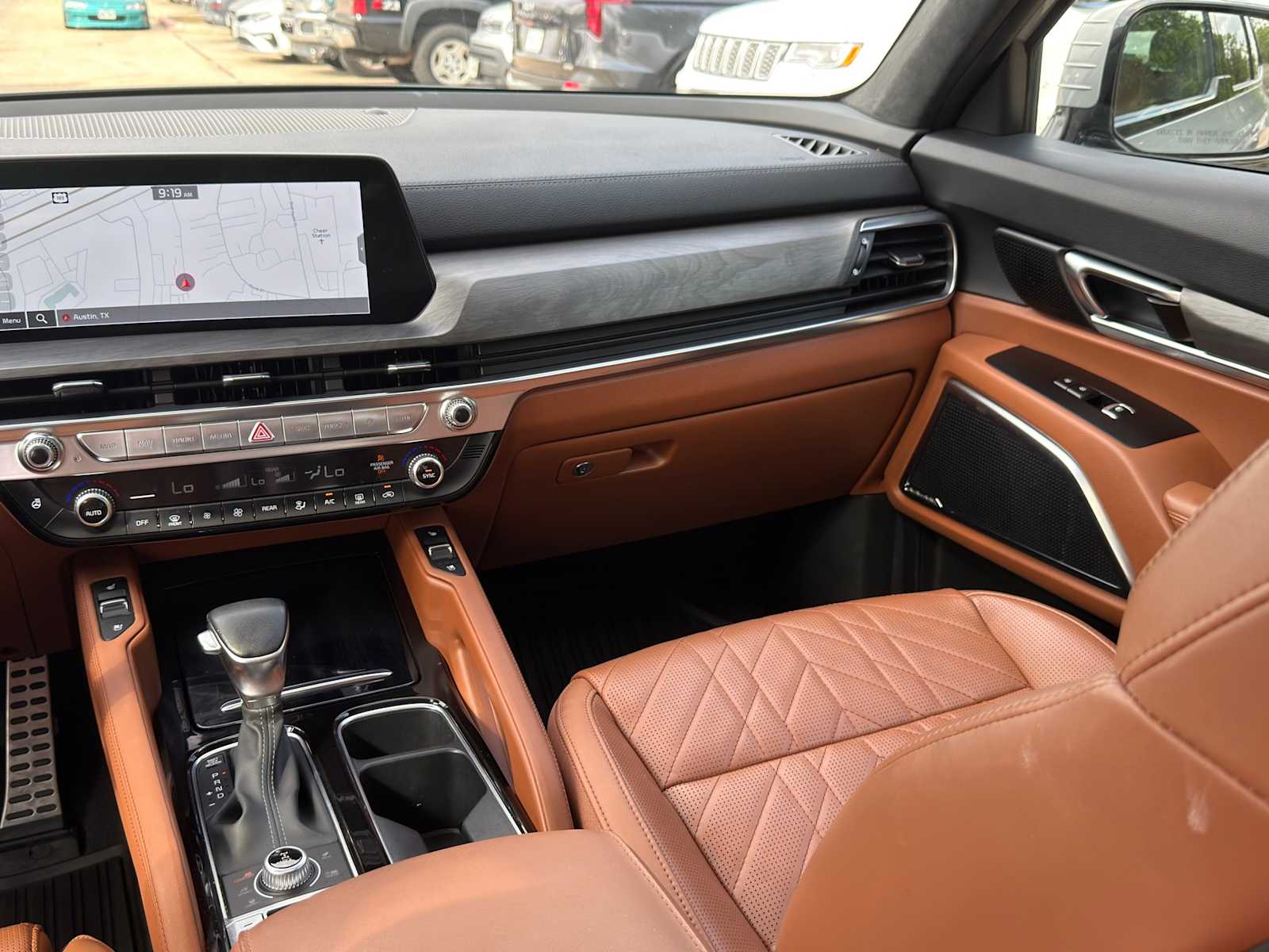 Thumbnail: 2024 Kia Telluride - 25