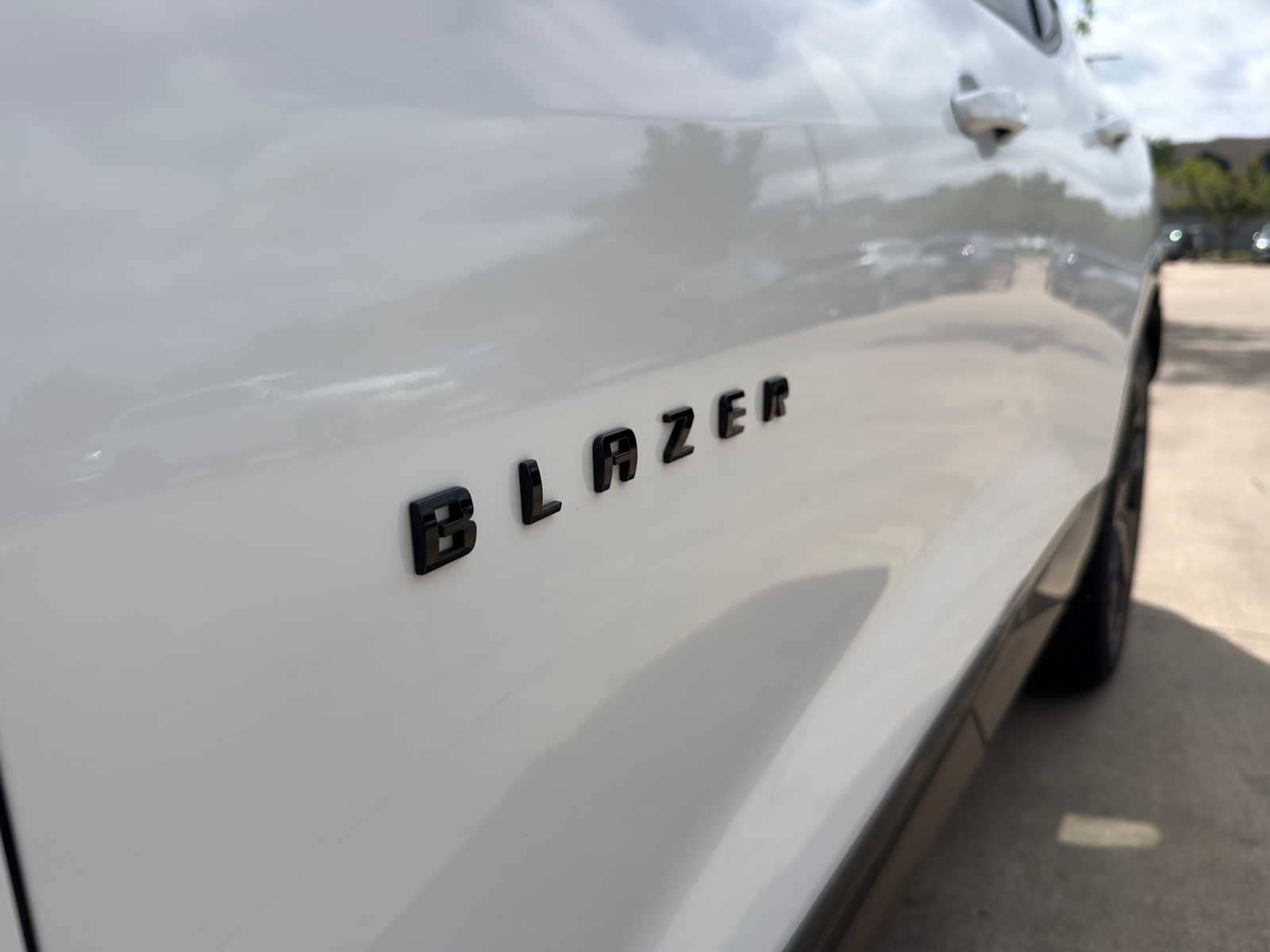 Thumbnail: 2019 Chevrolet Blazer - 4