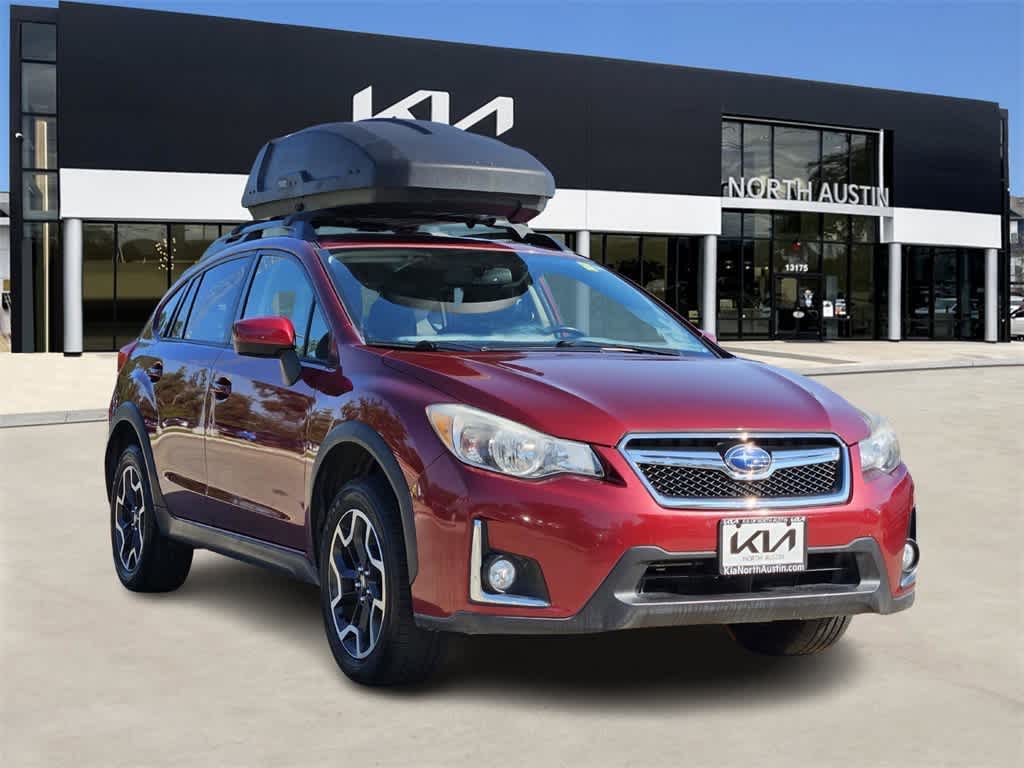 Thumbnail: 2016 Subaru Crosstrek - 3