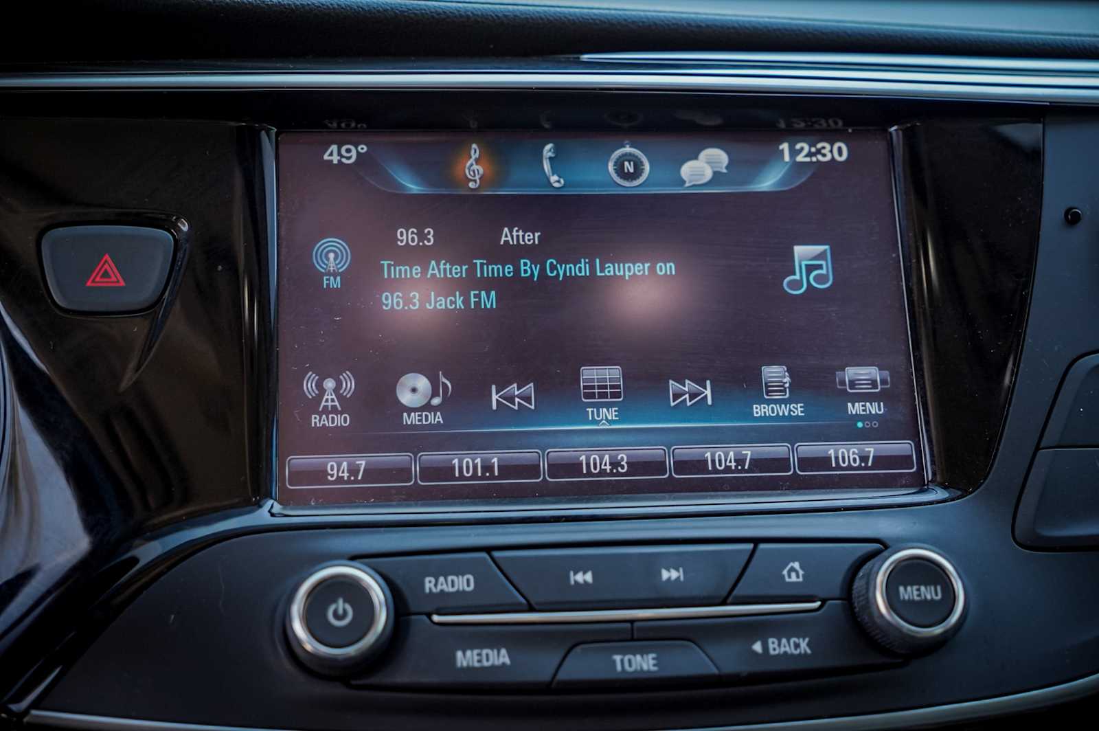 Thumbnail: 2020 Buick Envision - 19