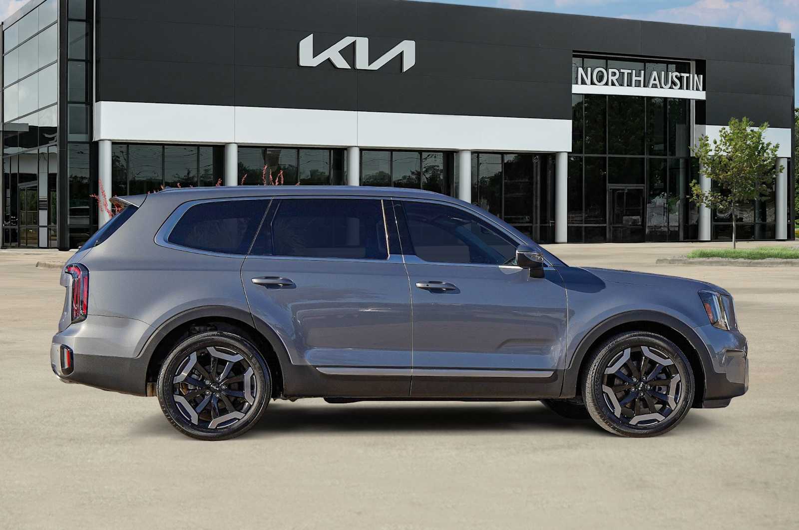 Thumbnail: 2024 Kia Telluride - 7