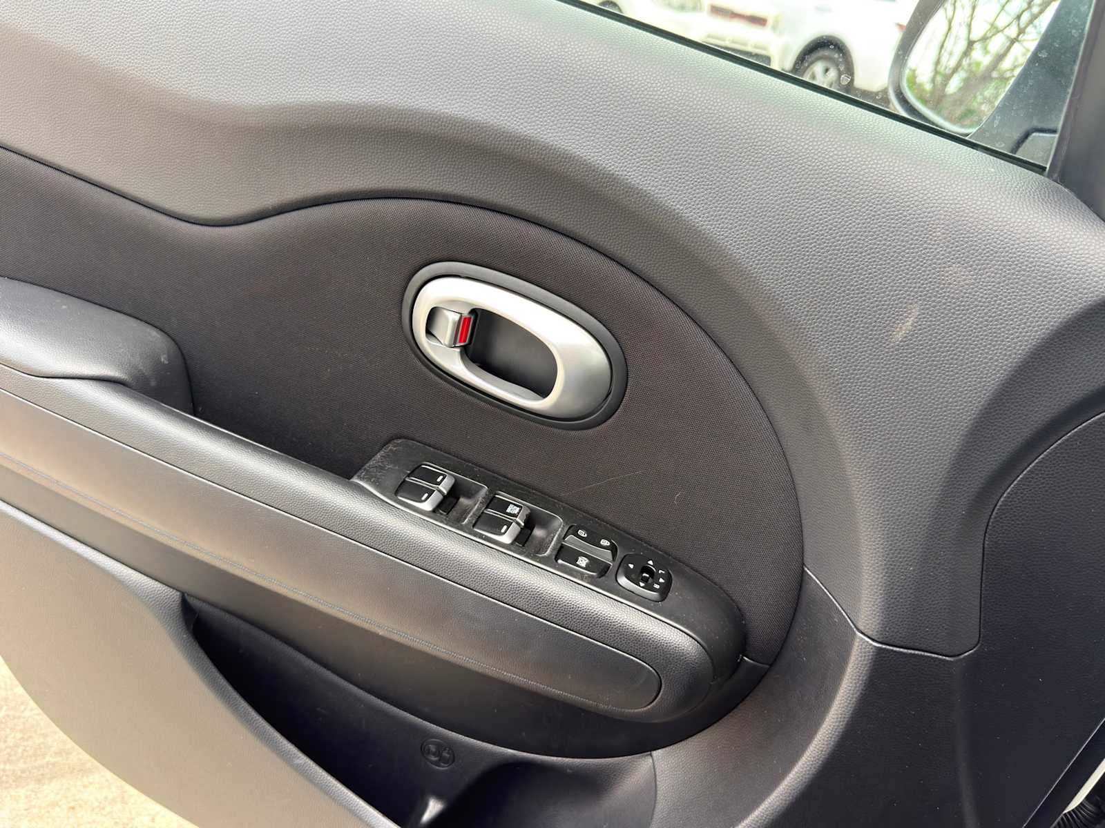 Thumbnail: 2018 Kia Soul - 22