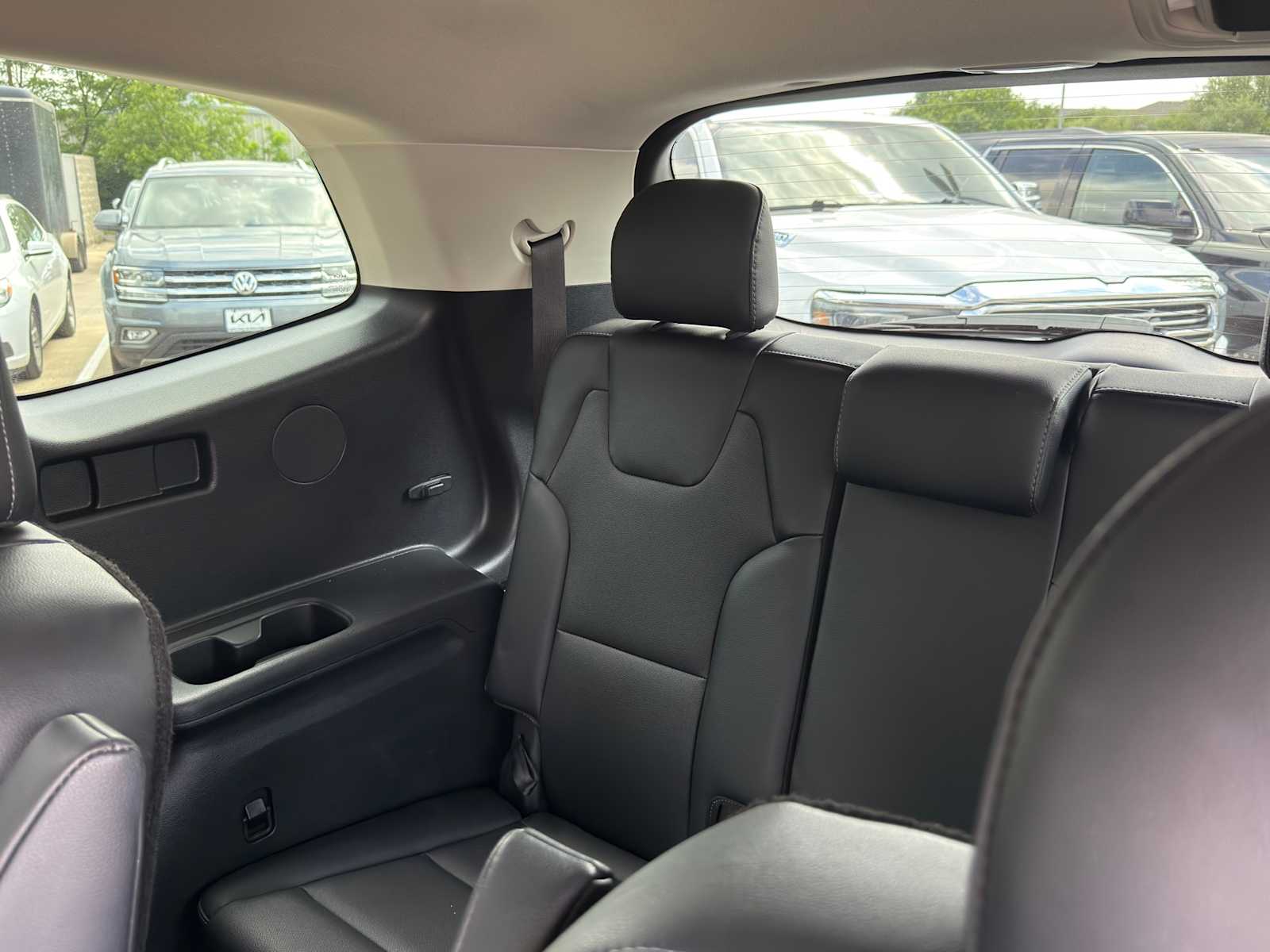 Thumbnail: 2024 Kia Telluride - 26