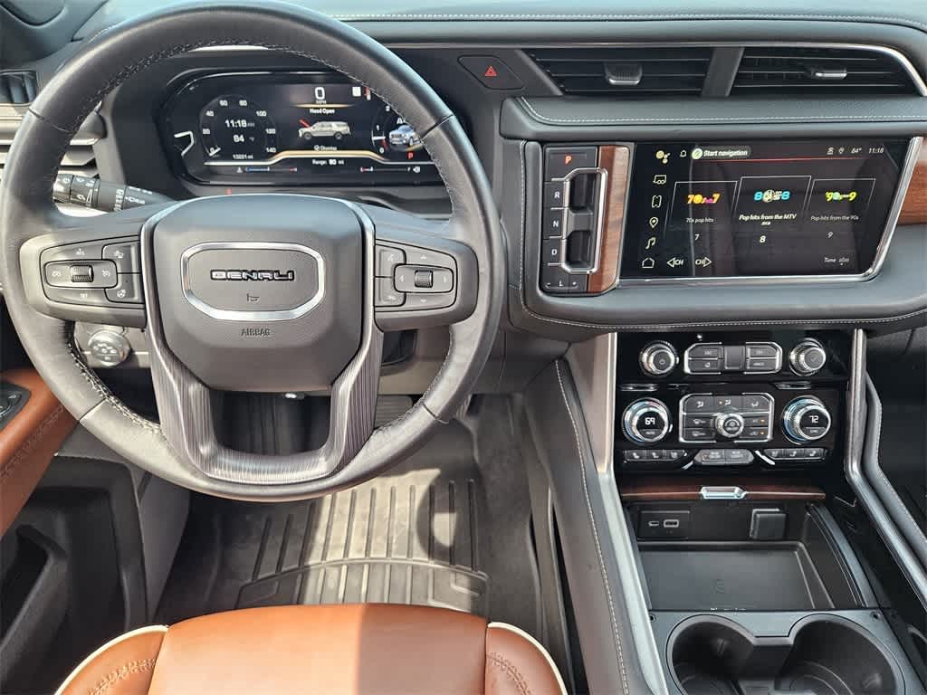 Thumbnail: 2023 GMC Yukon XL - 26