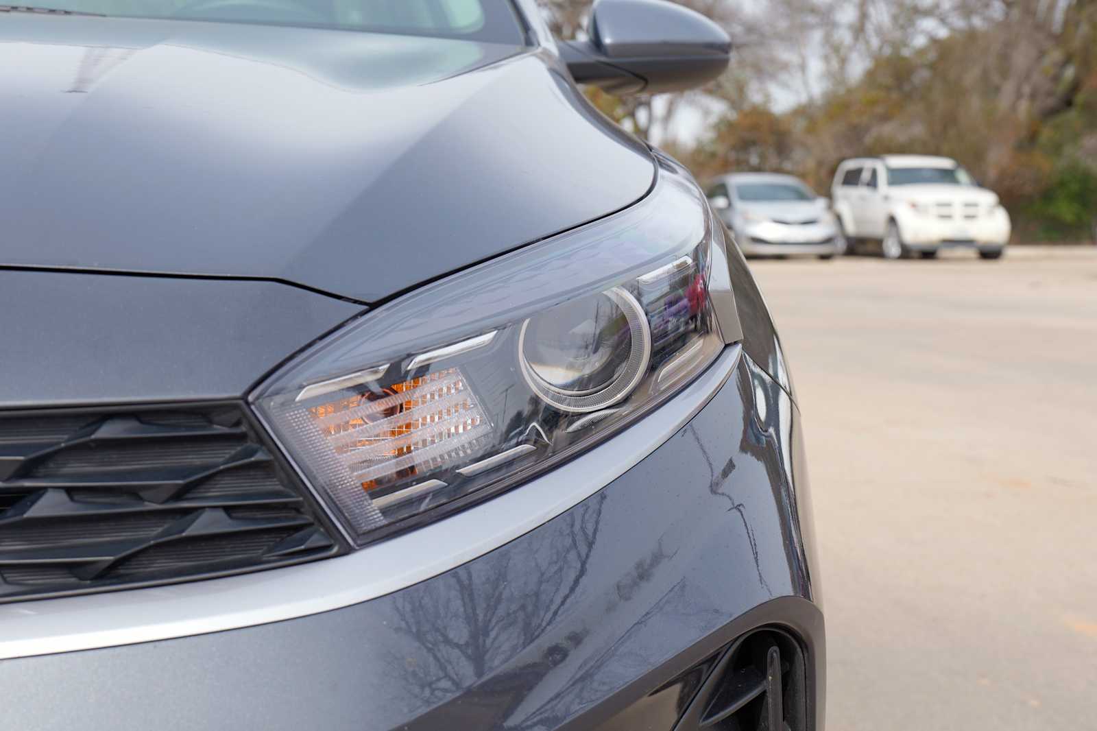 Thumbnail: 2024 Kia Forte - 3