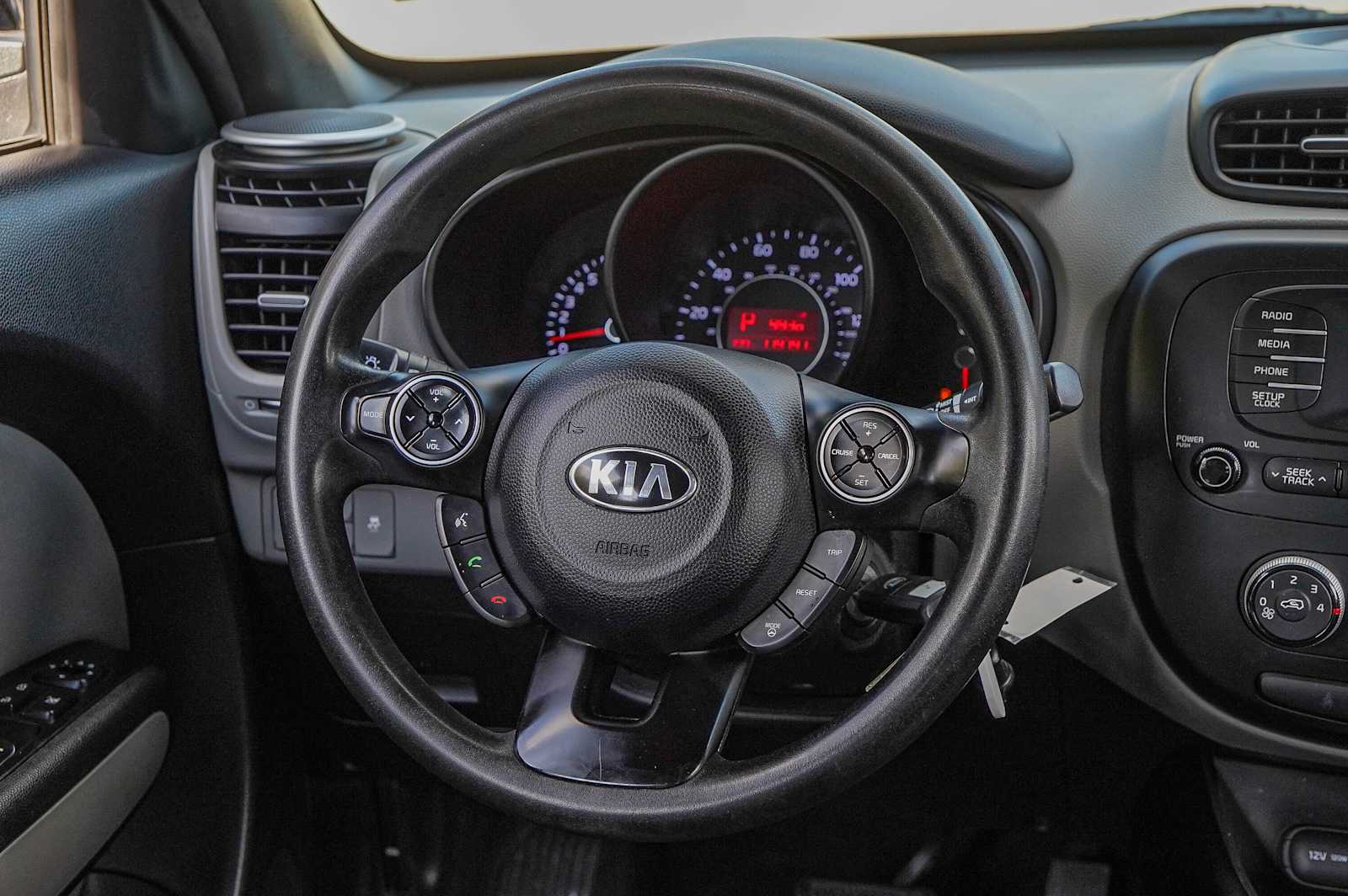 Thumbnail: 2015 Kia Soul - 24