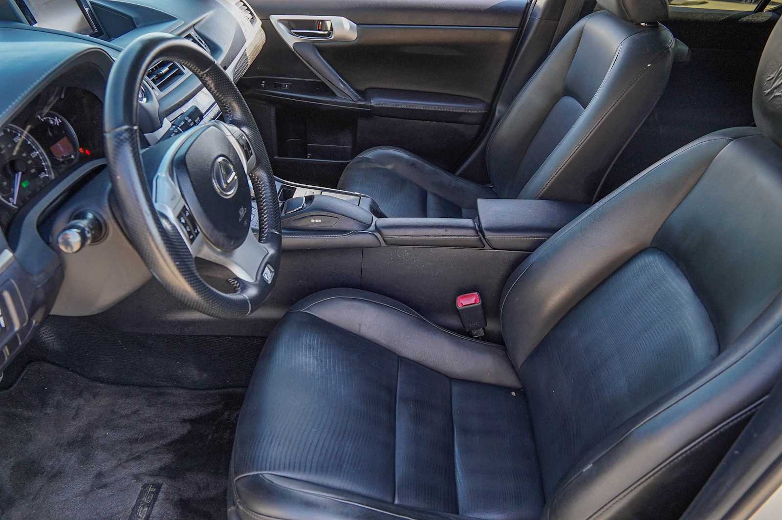 Thumbnail: 2013 Lexus CT - 10