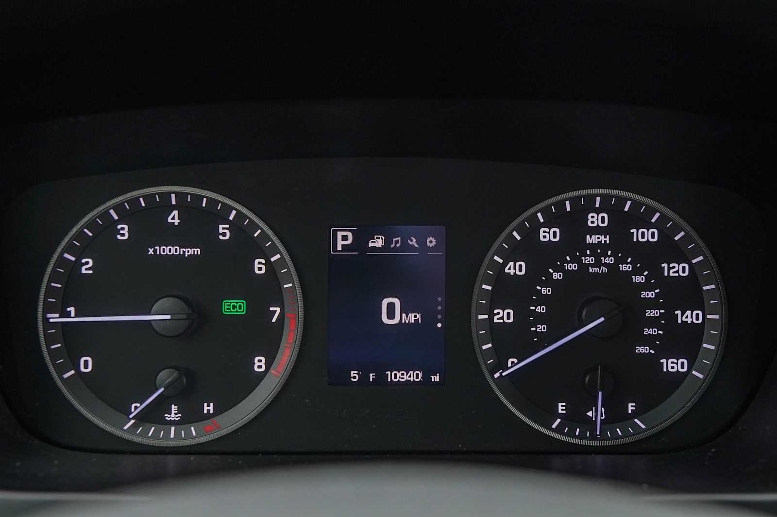 Thumbnail: 2015 Hyundai Sonata - 15