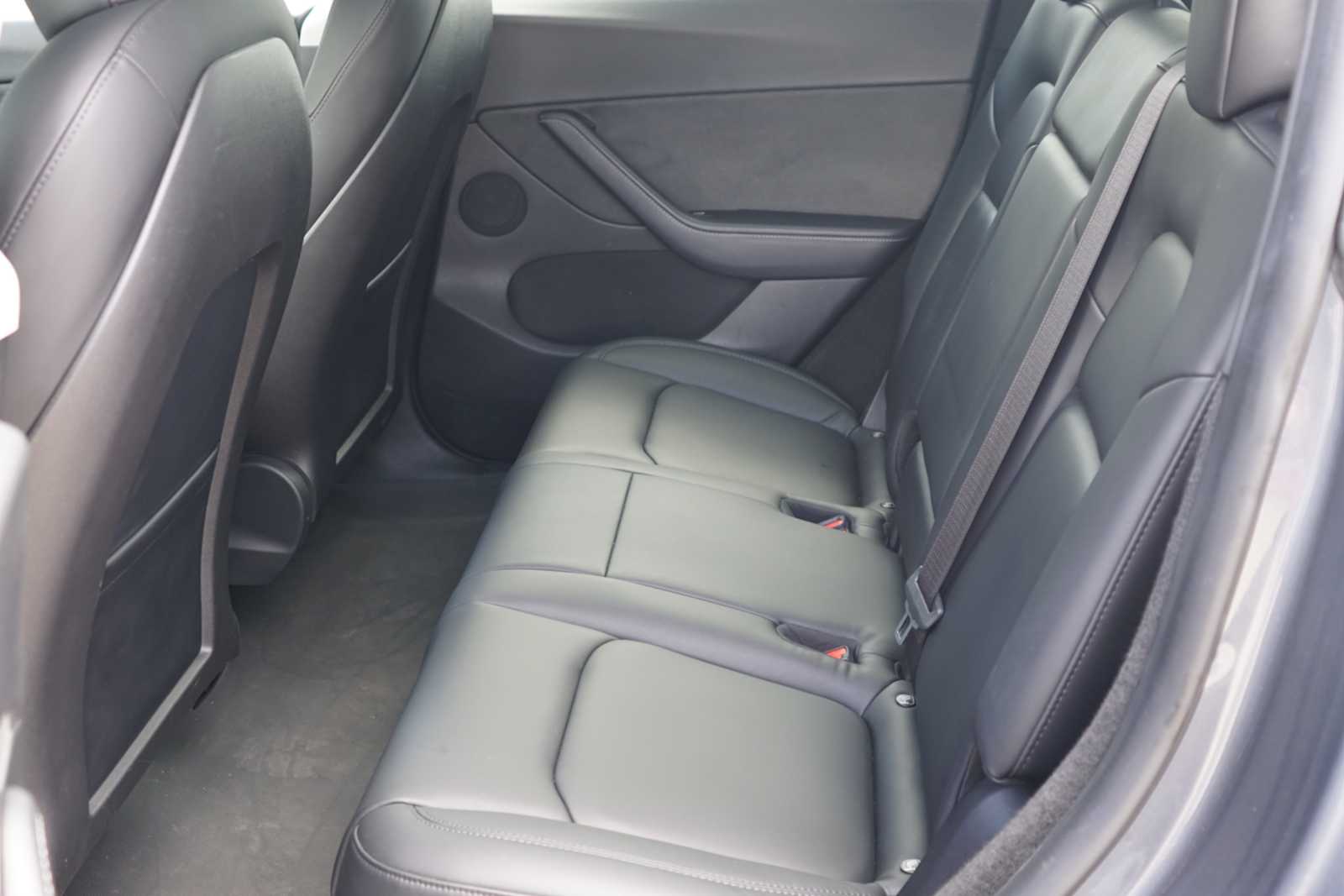 2022 Tesla Model Y Long Range - Photo 20