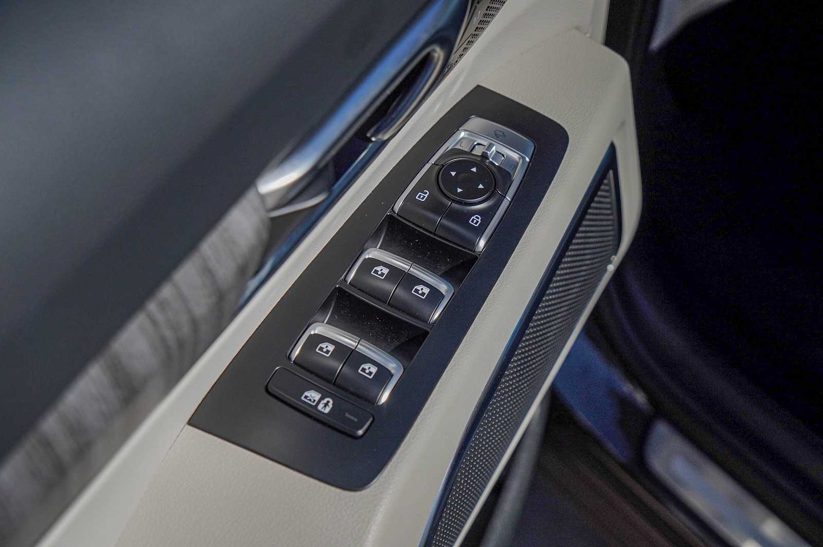 Thumbnail: 2024 Kia Telluride - 26