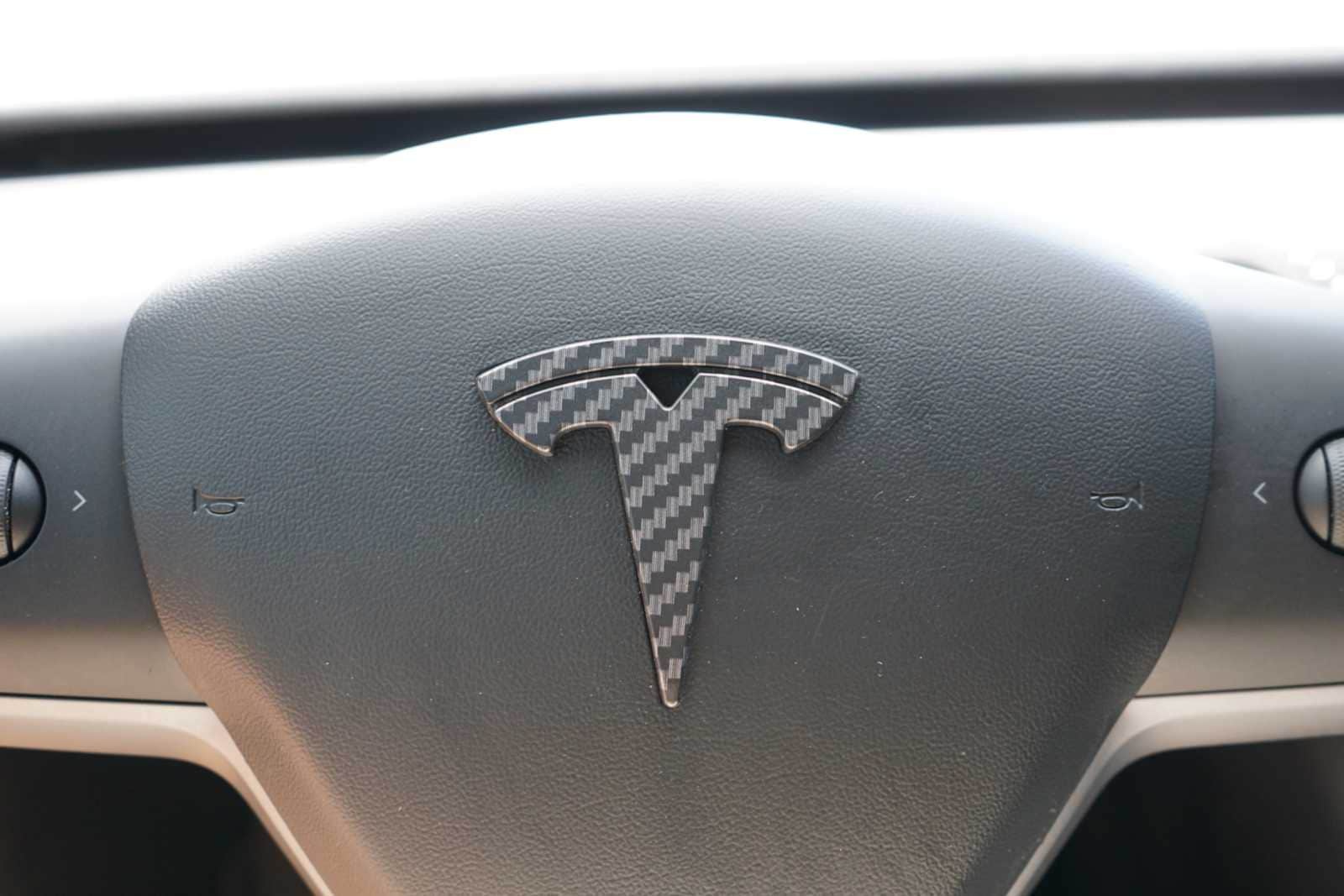 Thumbnail: 2019 Tesla Model 3 - 14