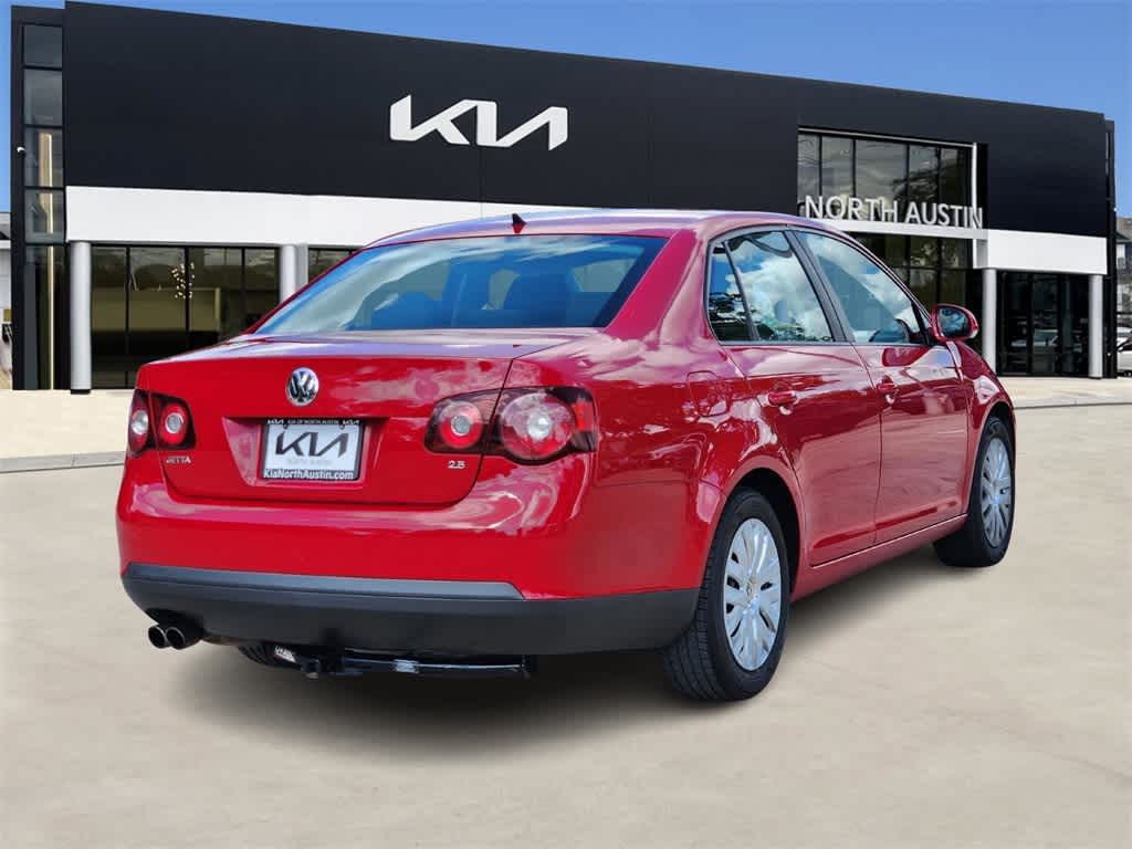 Thumbnail: 2010 Volkswagen Jetta - 5