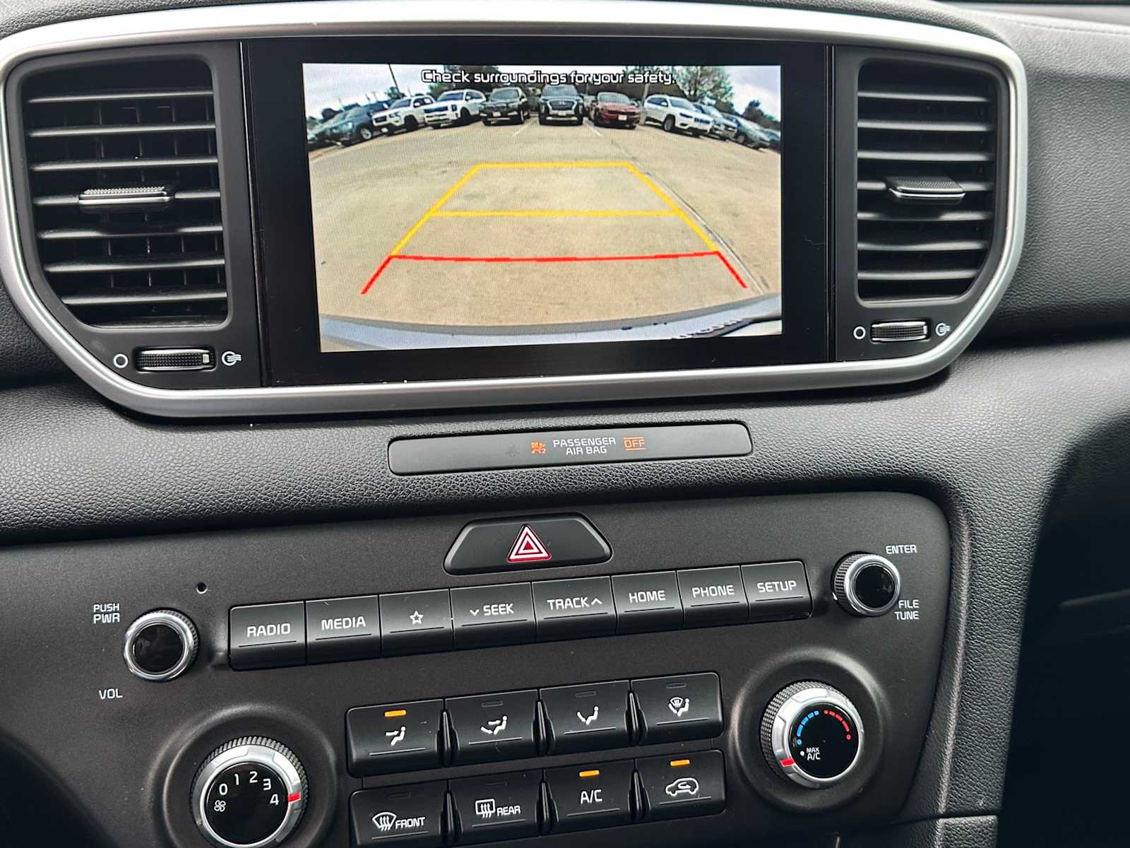 Thumbnail: 2022 Kia Sportage - 13