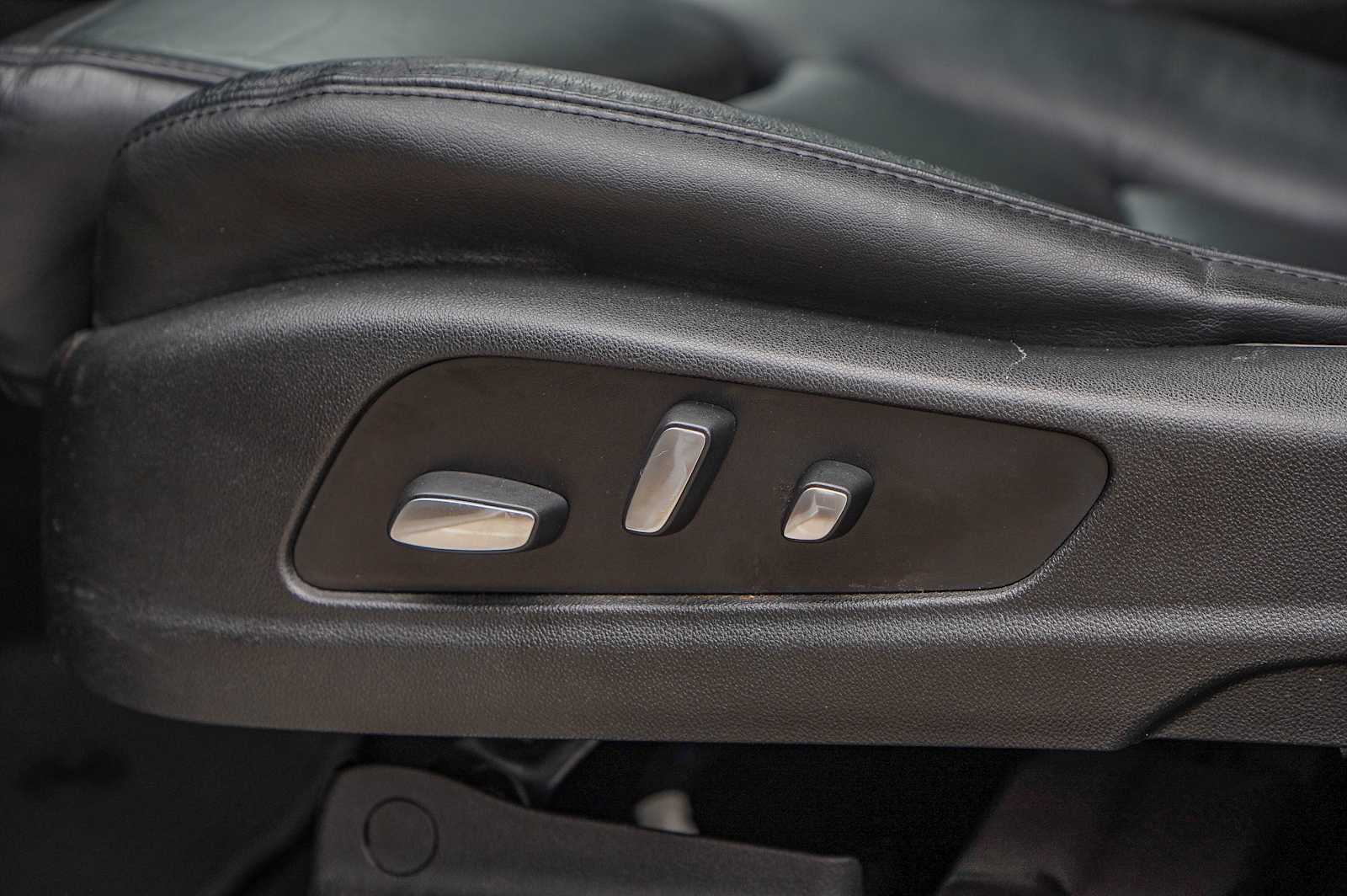 Thumbnail: 2017 Cadillac XT5 - 22