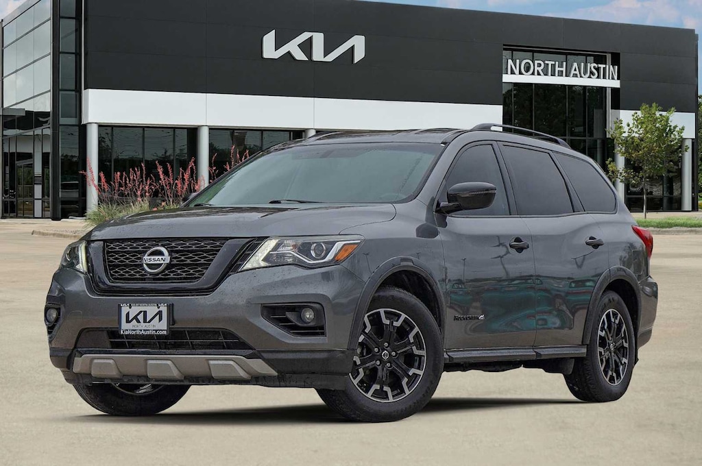 Used 2020 Nissan Pathfinder SV SUV