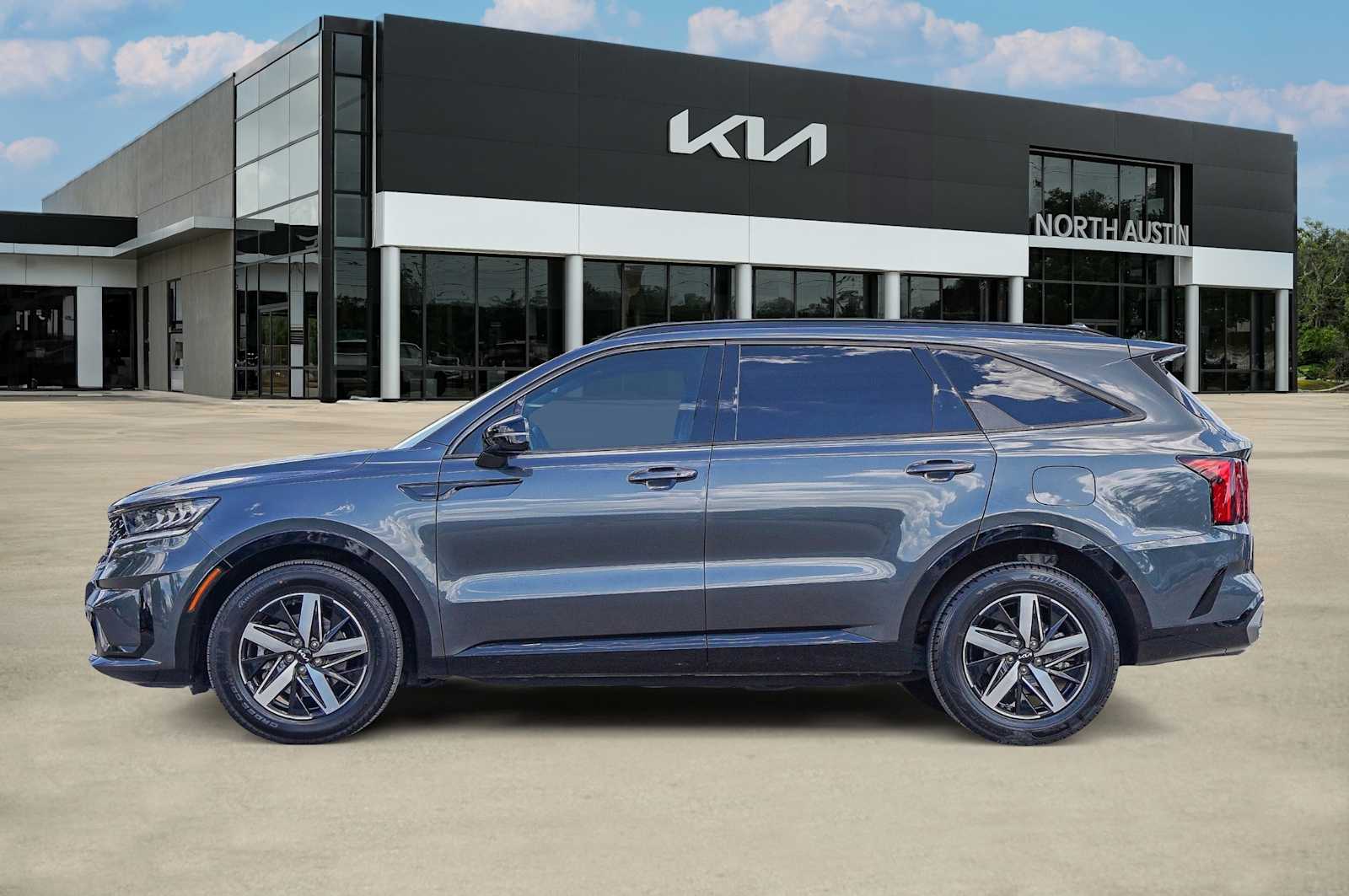 2023 Kia Sorento EX photo 3