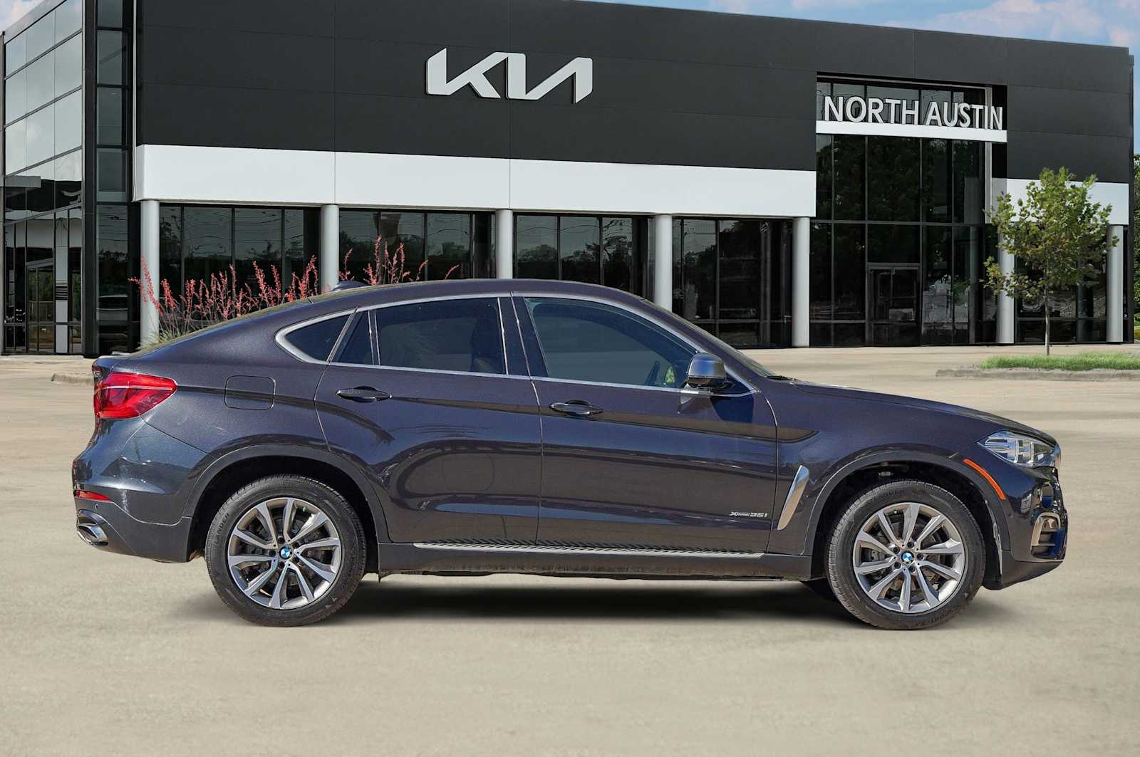 Thumbnail: 2019 BMW X6 - 7
