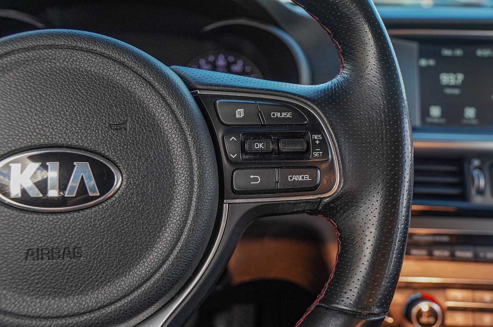 Thumbnail: 2018 Kia Optima - 14