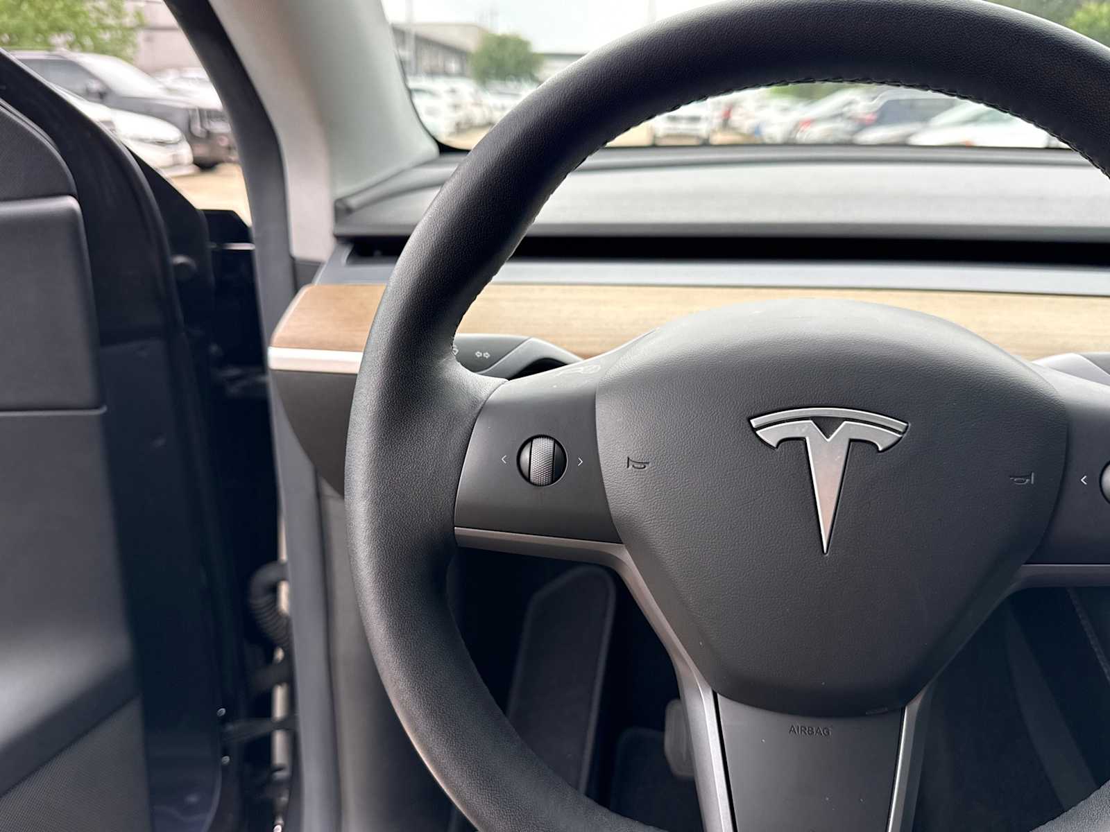 Thumbnail: 2021 Tesla Model Y - 15
