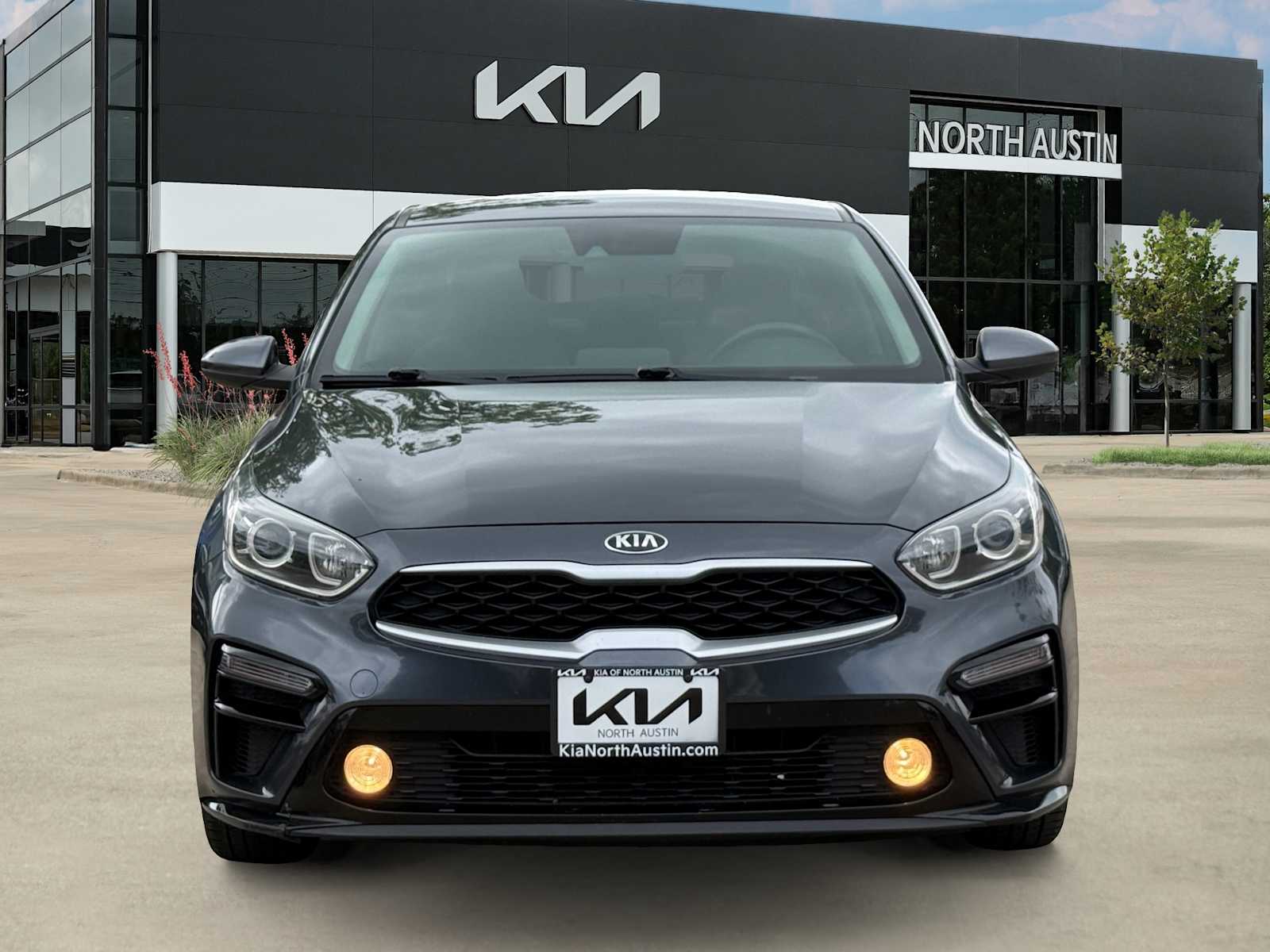 Thumbnail: 2021 Kia Forte - 3