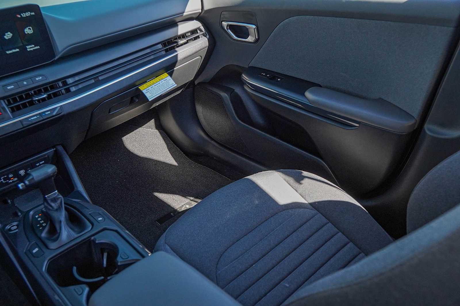 Thumbnail: 2025 Kia K4 - 26