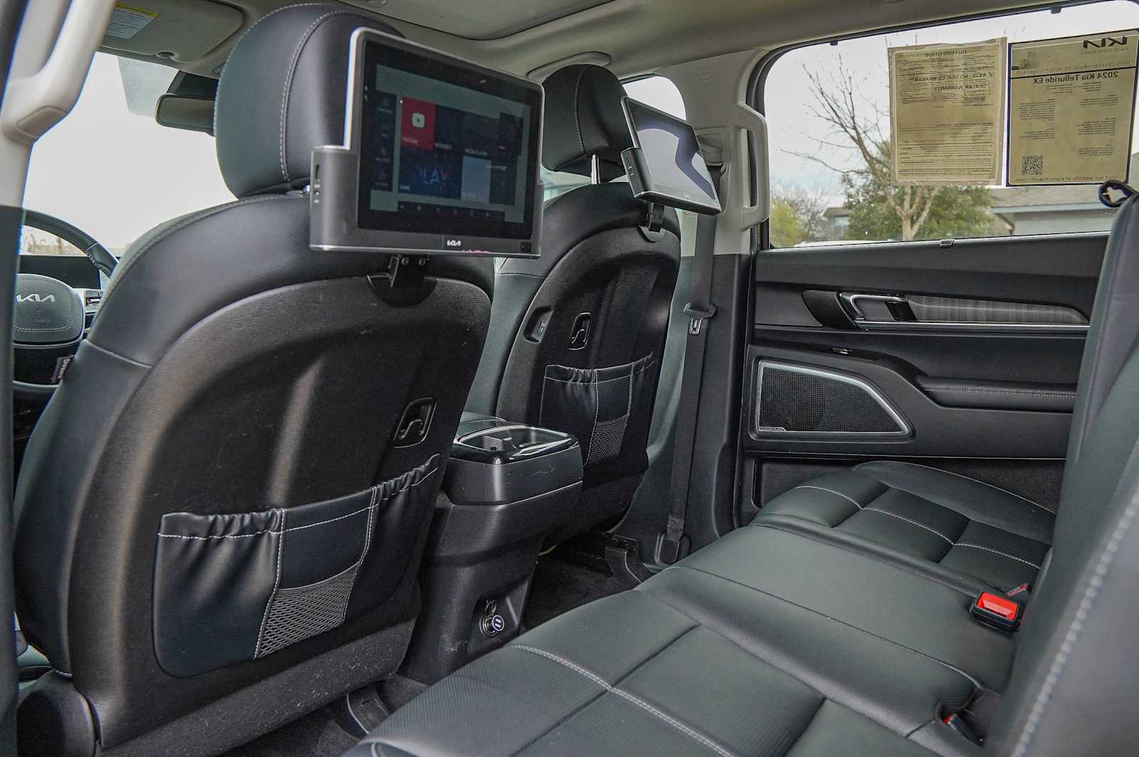 Thumbnail: 2024 Kia Telluride - 26