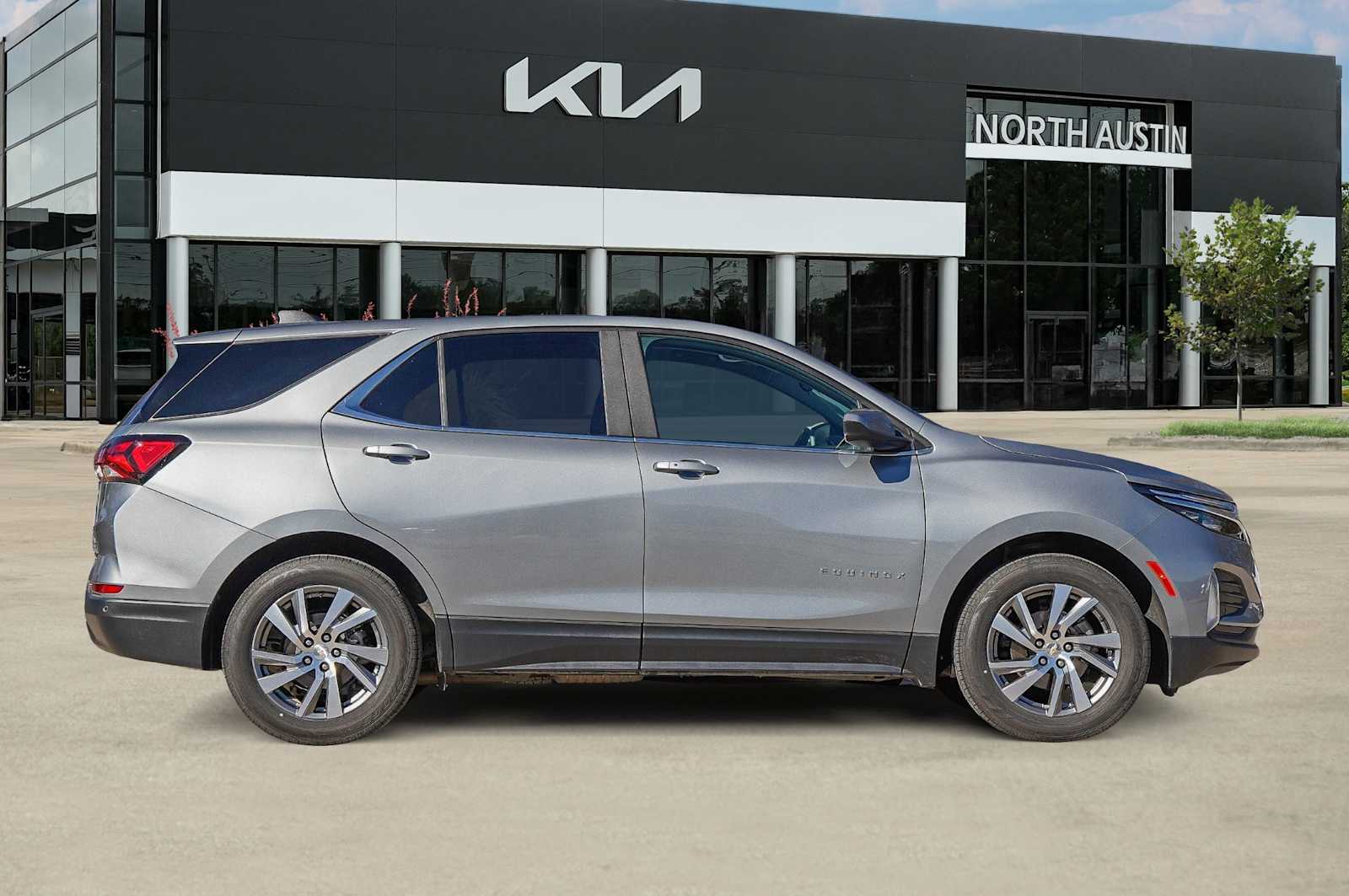 Thumbnail: 2023 Chevrolet Equinox - 7