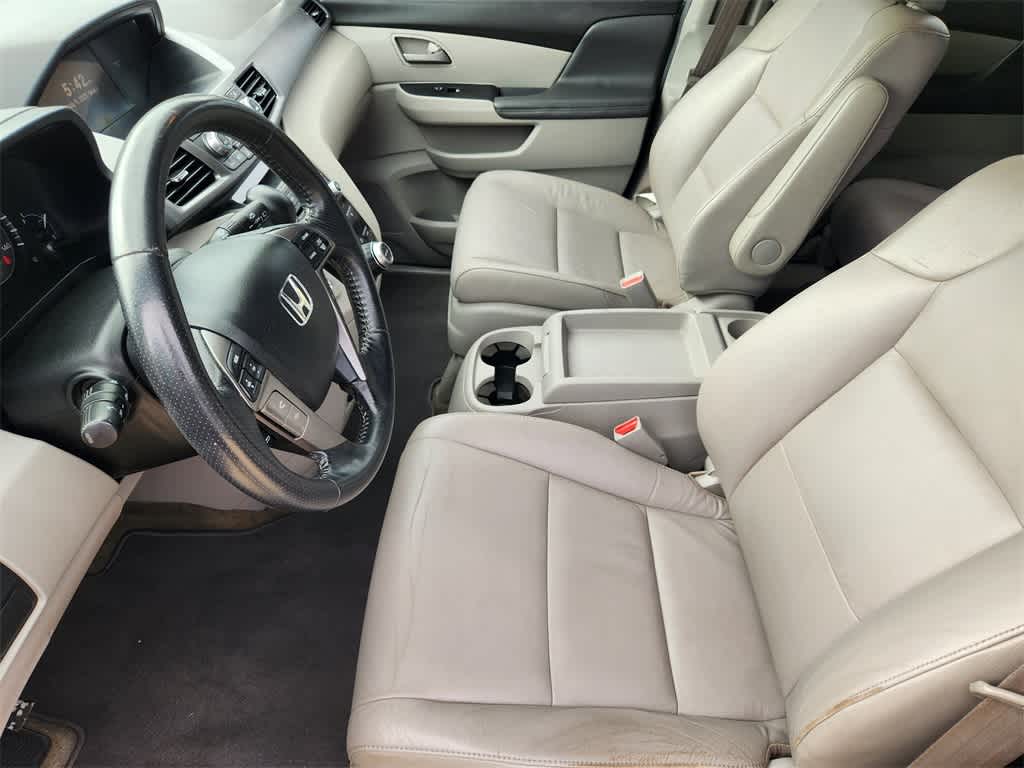 Thumbnail: 2013 Honda Odyssey - 13