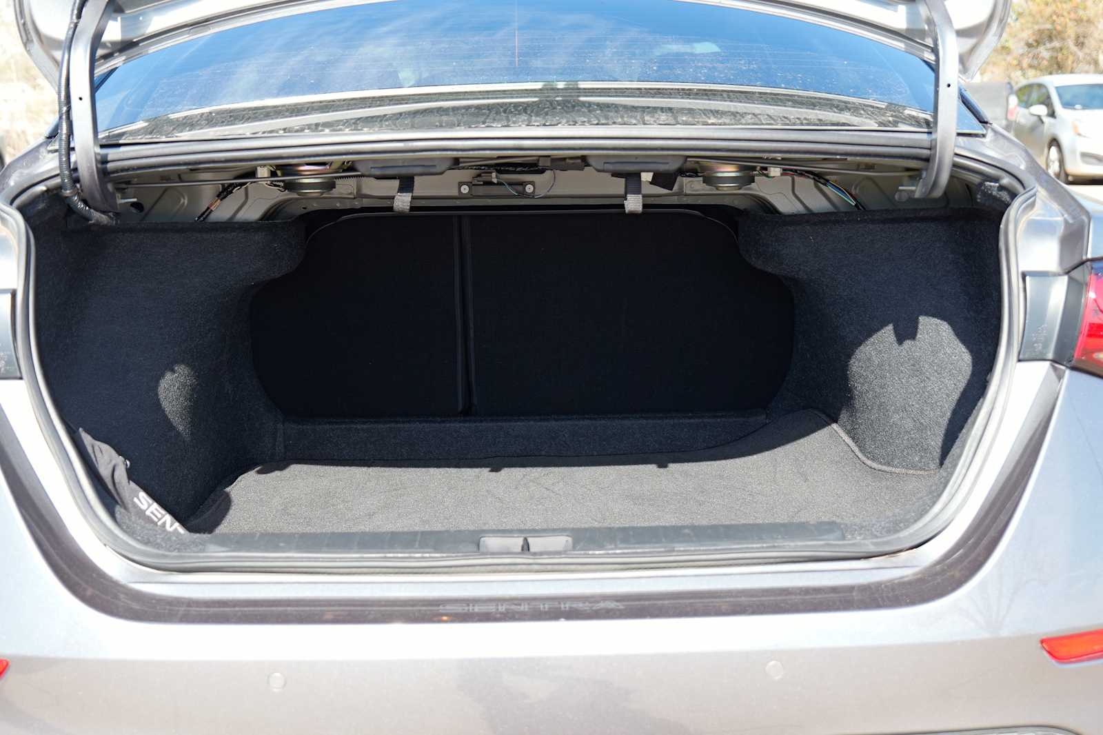 Thumbnail: 2022 Nissan Sentra - 30