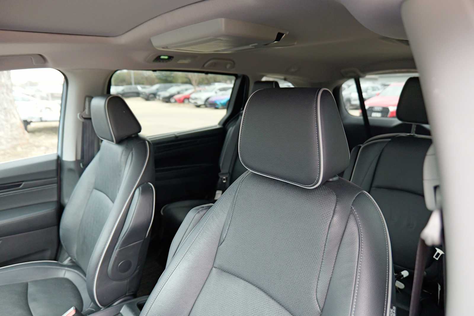 Thumbnail: 2023 Honda Odyssey - 11