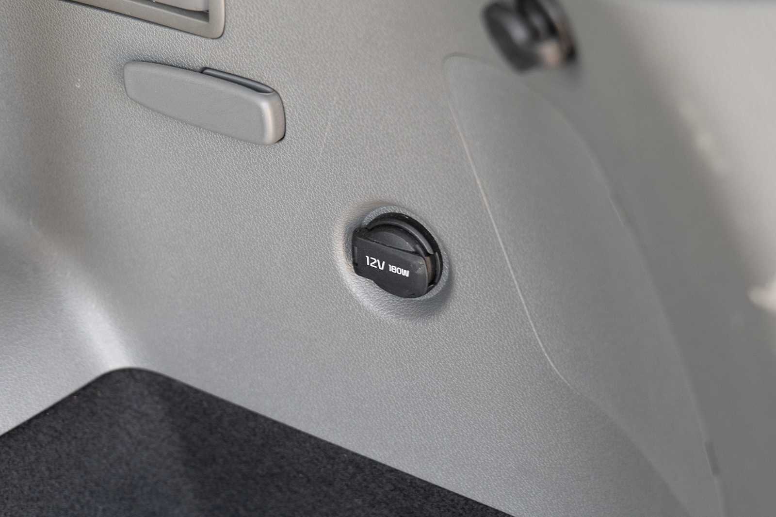 Thumbnail: 2018 Kia Sorento - 30