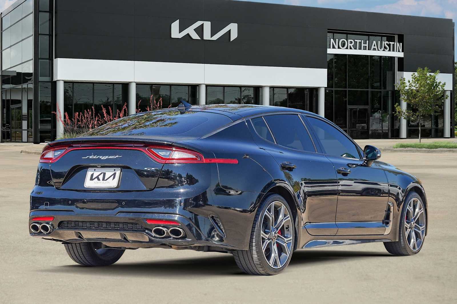Thumbnail: 2020 Kia Stinger - 6