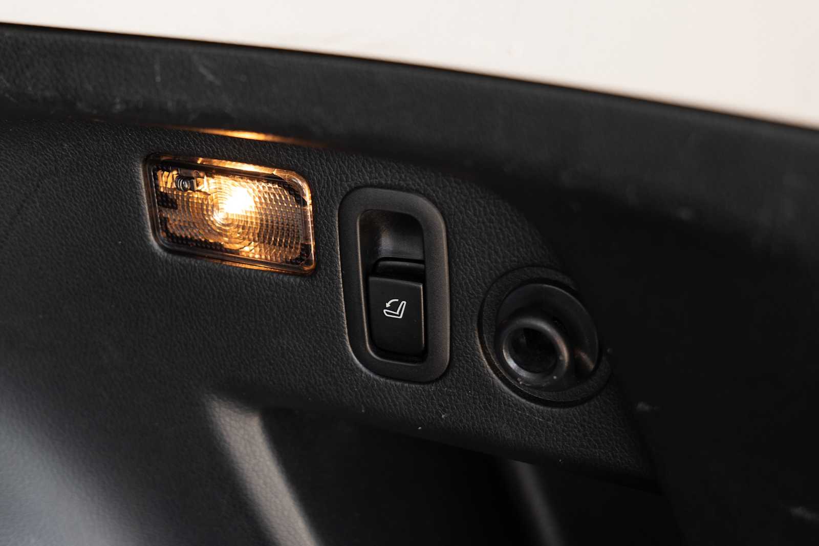 Thumbnail: 2017 Subaru Forester - 29