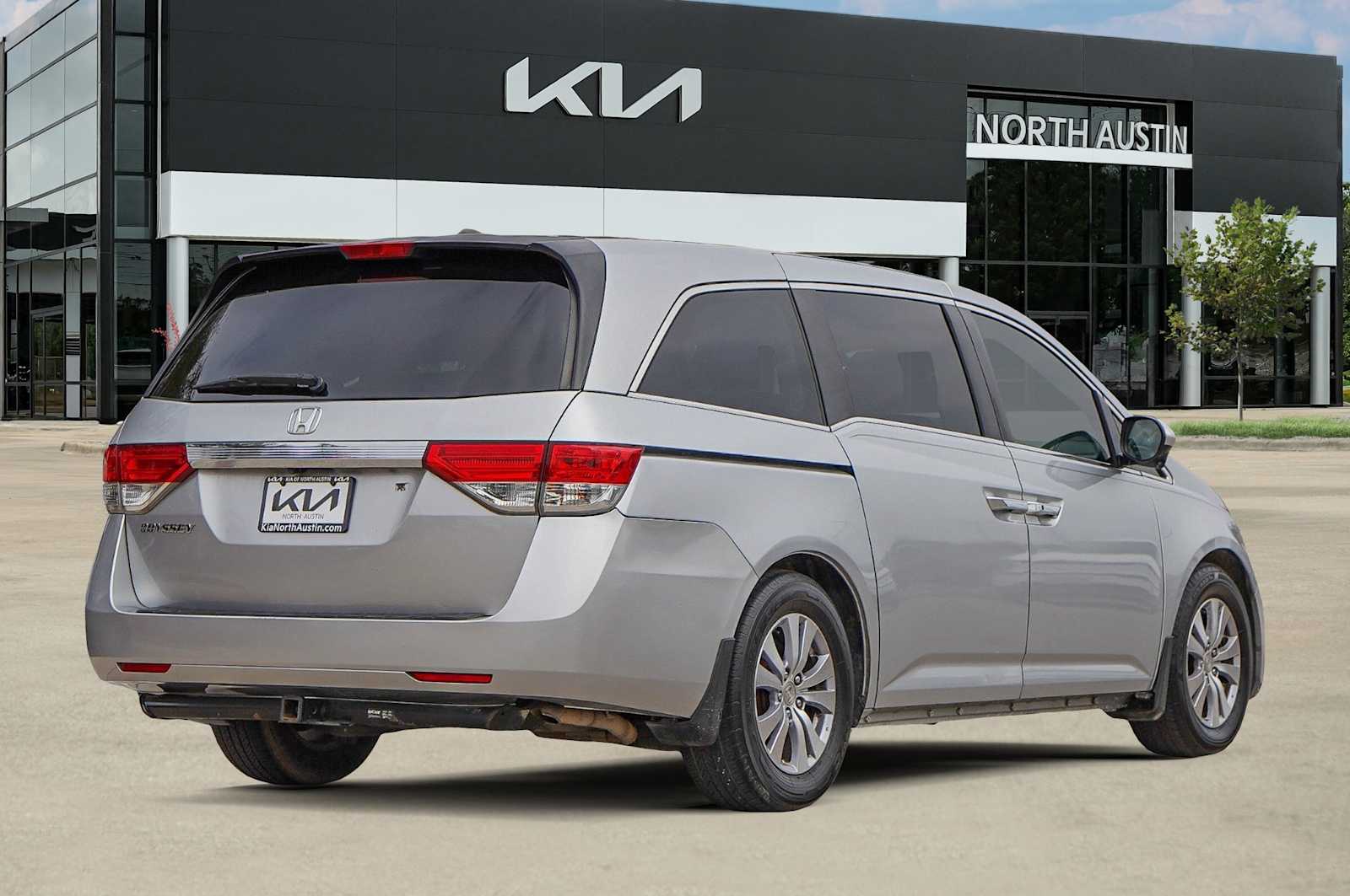 Thumbnail: 2015 Honda Odyssey - 6