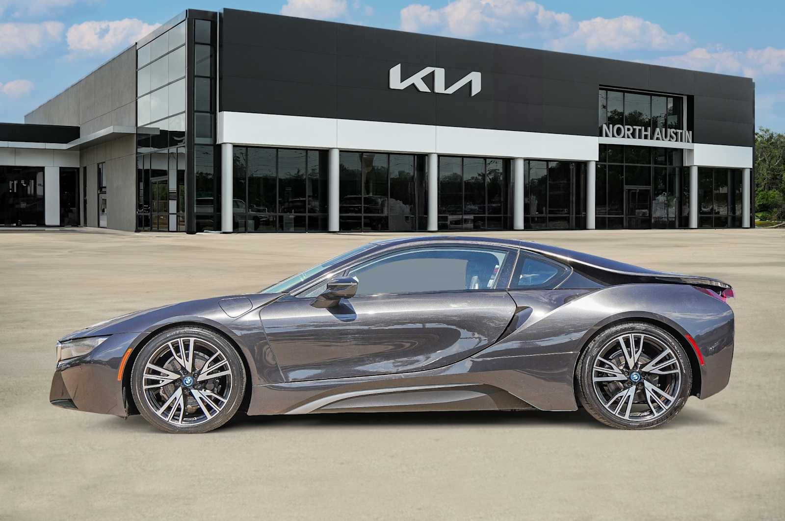 Thumbnail: 2016 BMW  - 12