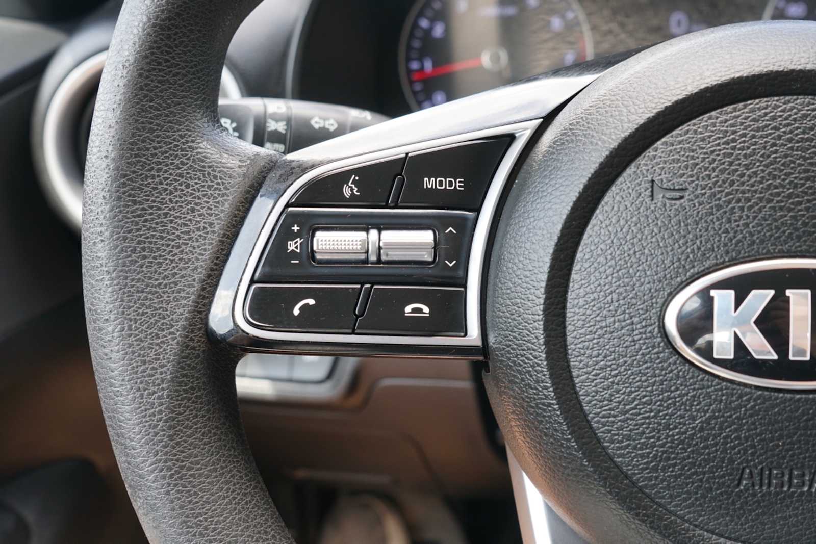 Thumbnail: 2021 Kia Forte - 11