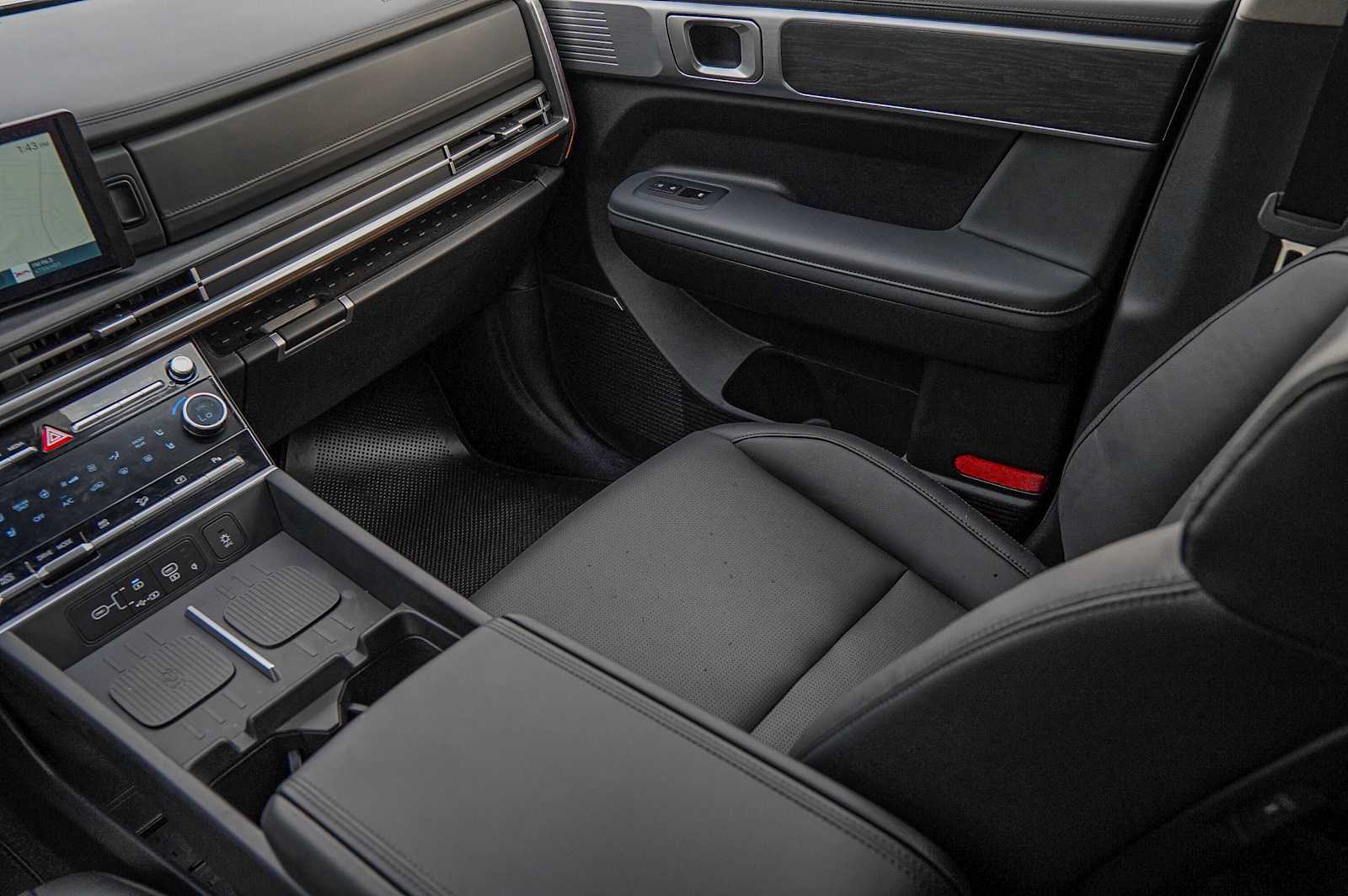 Thumbnail: 2025 Hyundai Santa Fe - 27