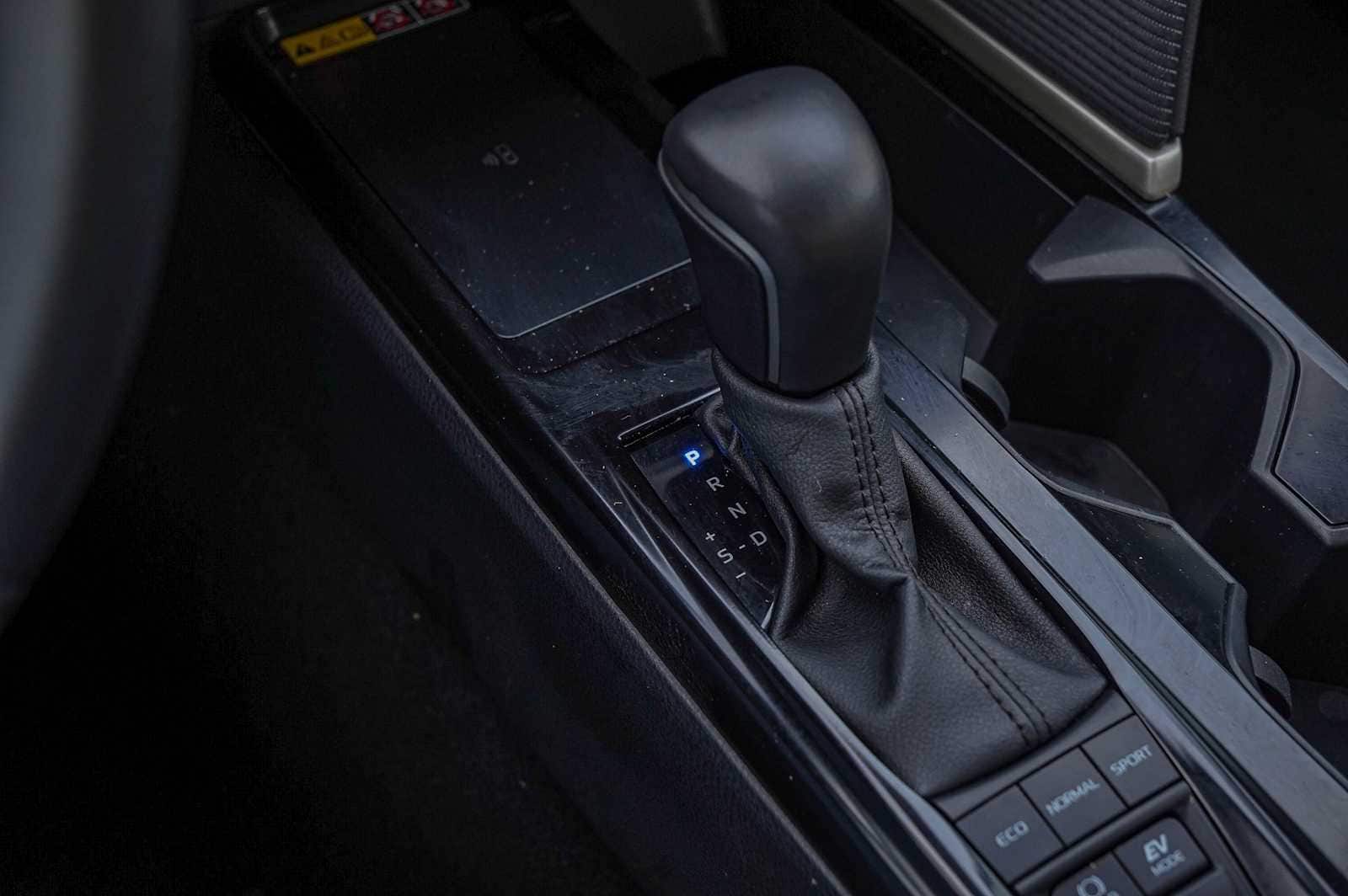 Thumbnail: 2025 Toyota Camry - 20