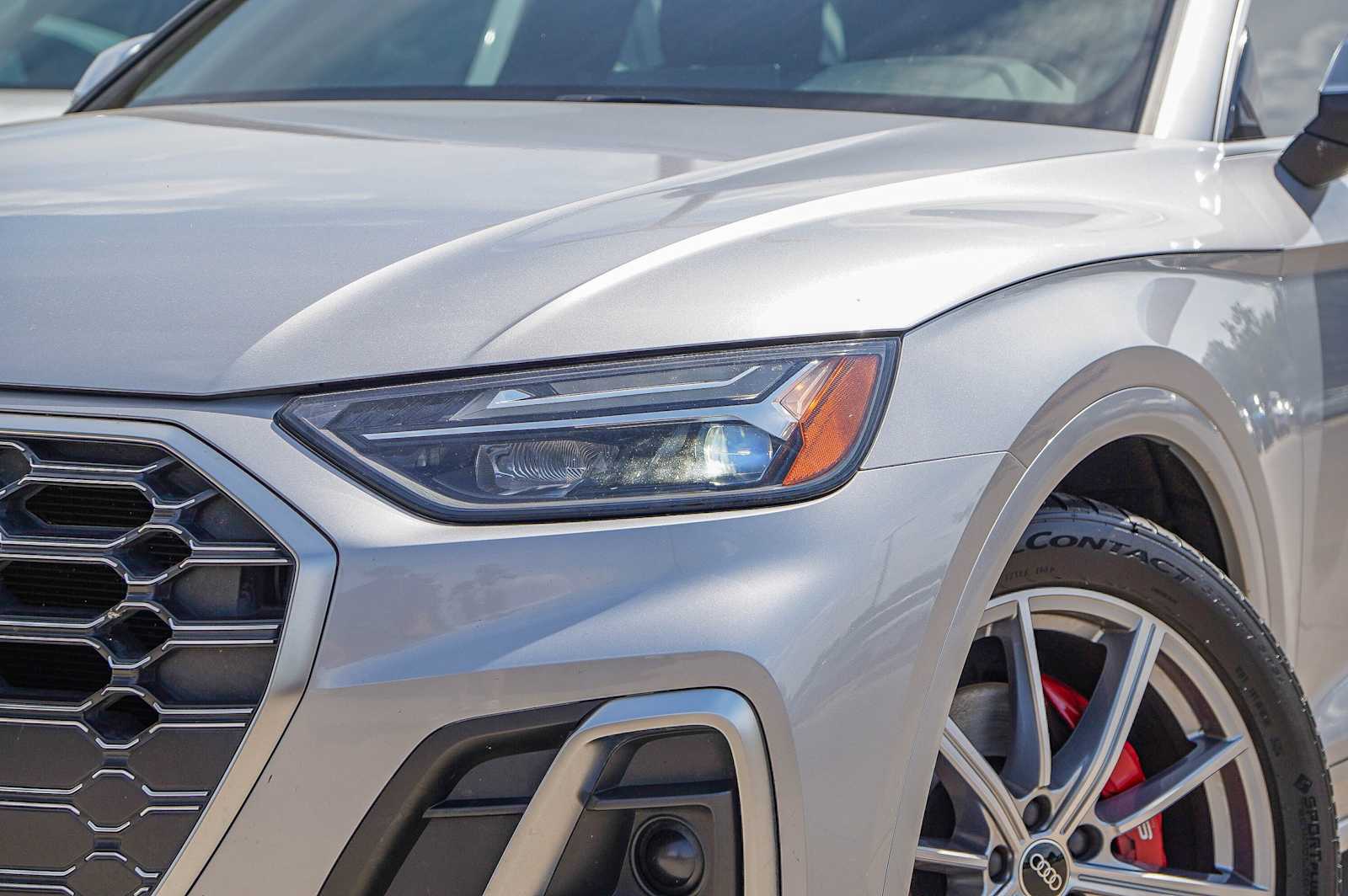 2023 Audi SQ5 Premium Plus photo 2