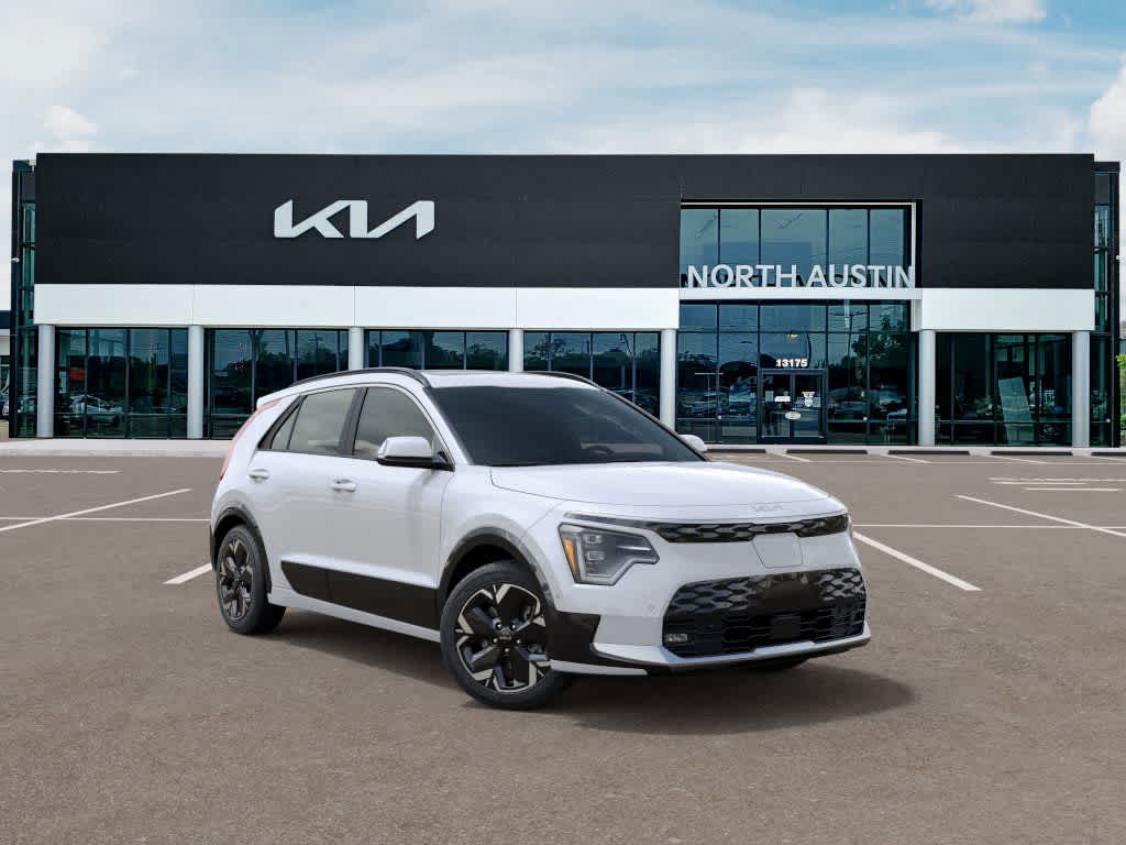Thumbnail: 2025 Kia Niro - 8