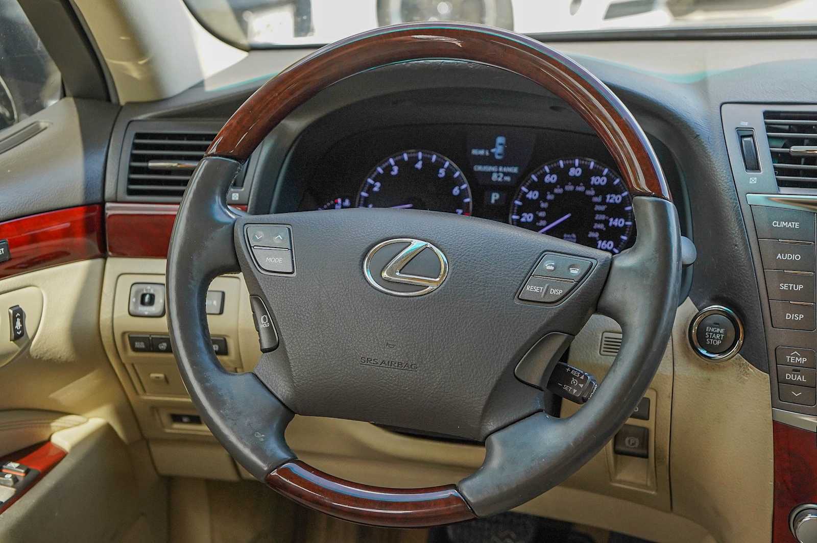 Thumbnail: 2012 Lexus LS - 29