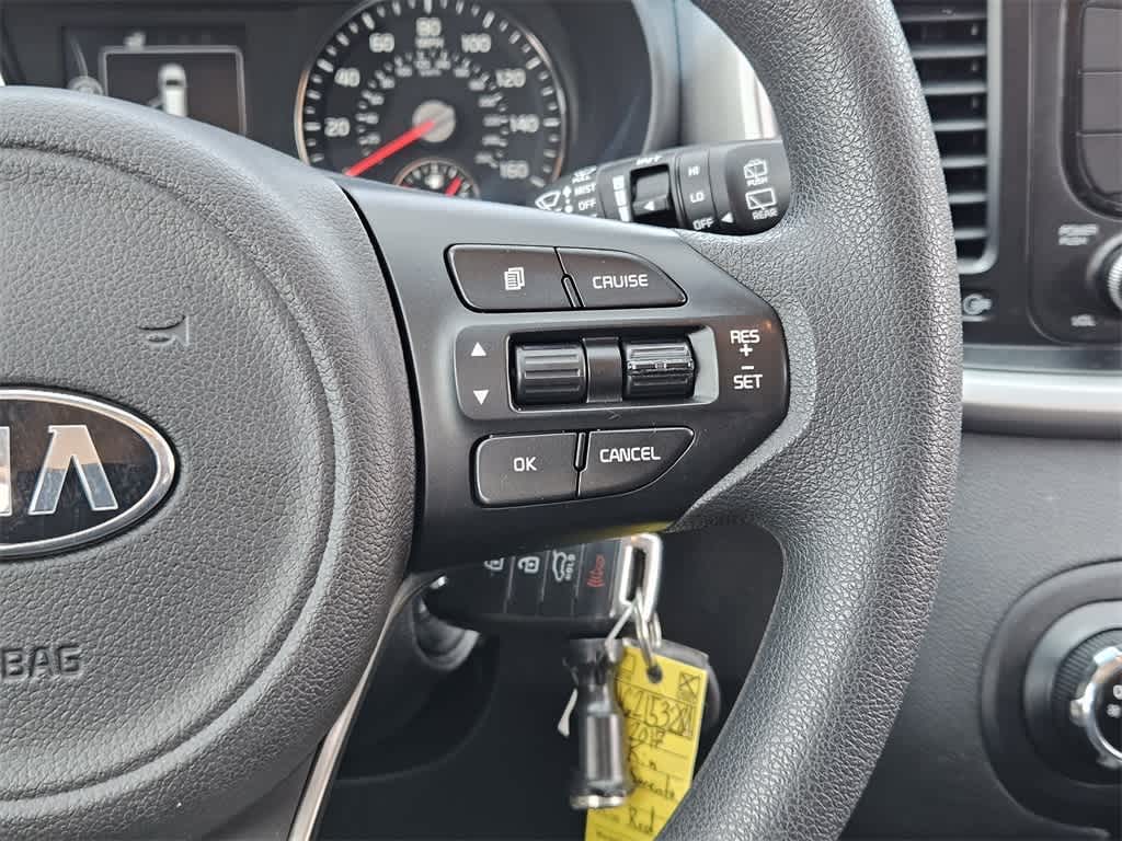Thumbnail: 2017 Kia Sorento - 26