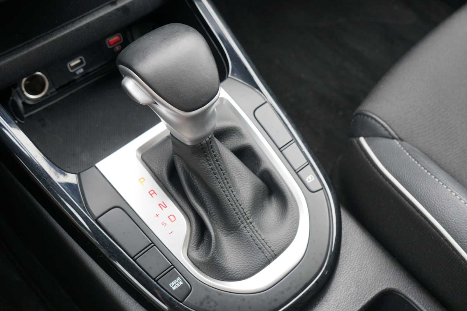 Thumbnail: 2023 Kia Forte - 12